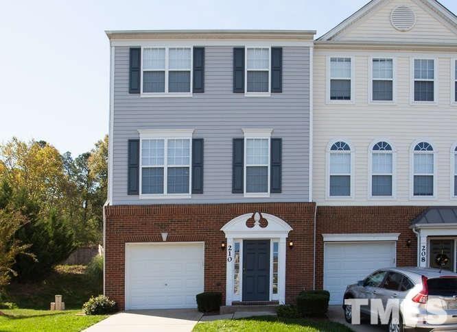 210 Great Ridge Court Property Photo 1