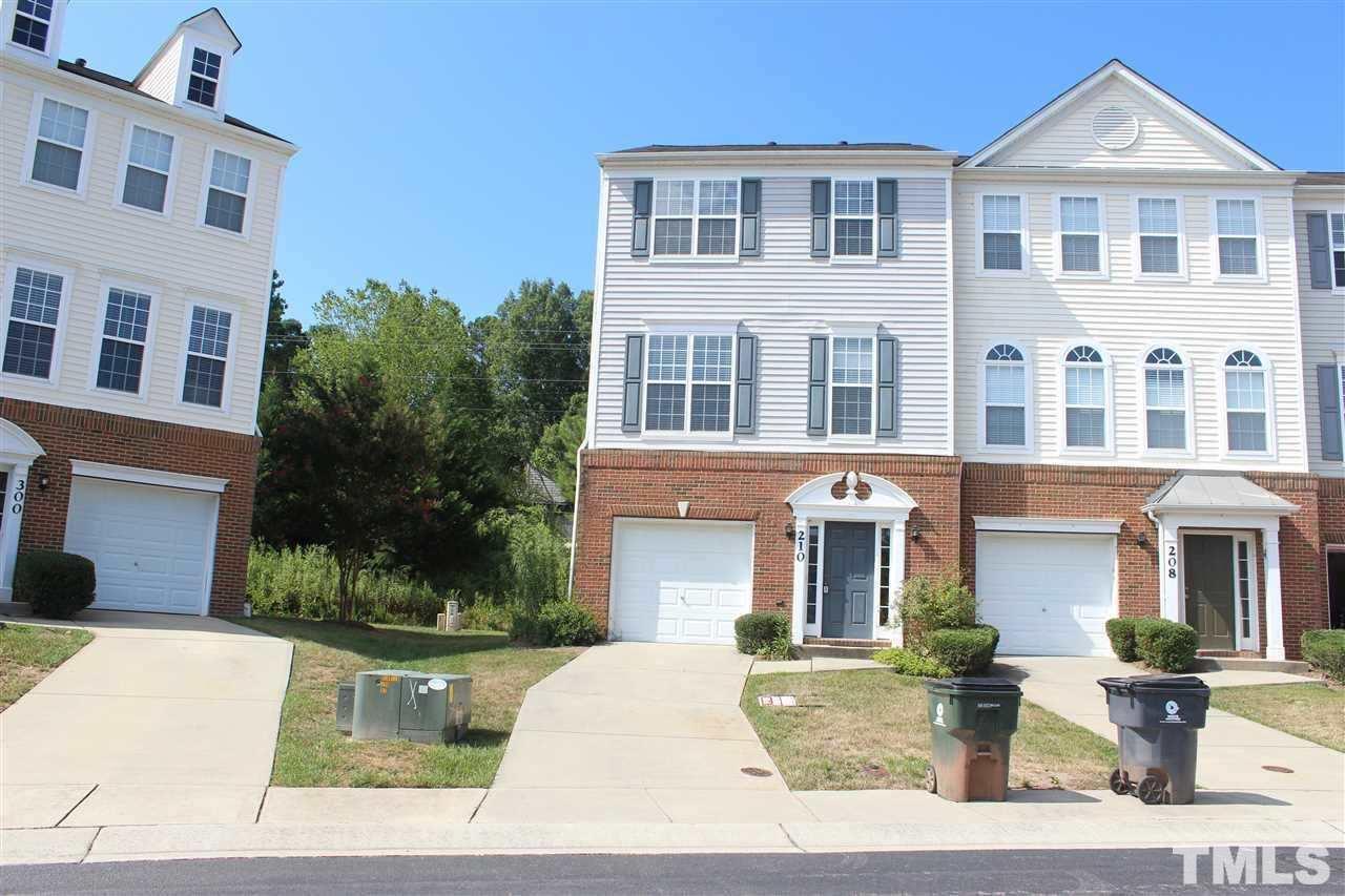 210 Great Ridge Court Property Photo 2