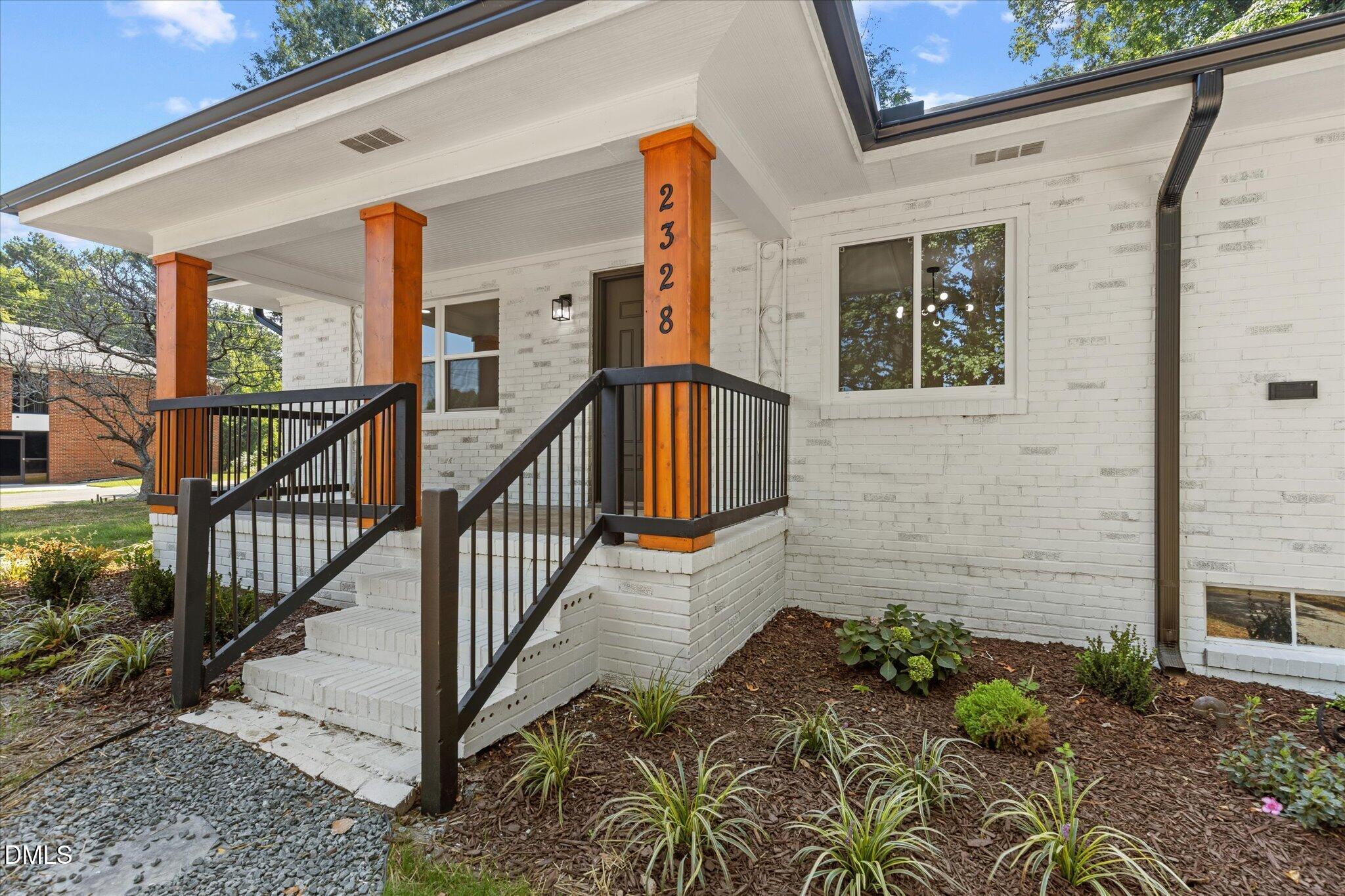 2328 Cheek Road Property Photo 5
