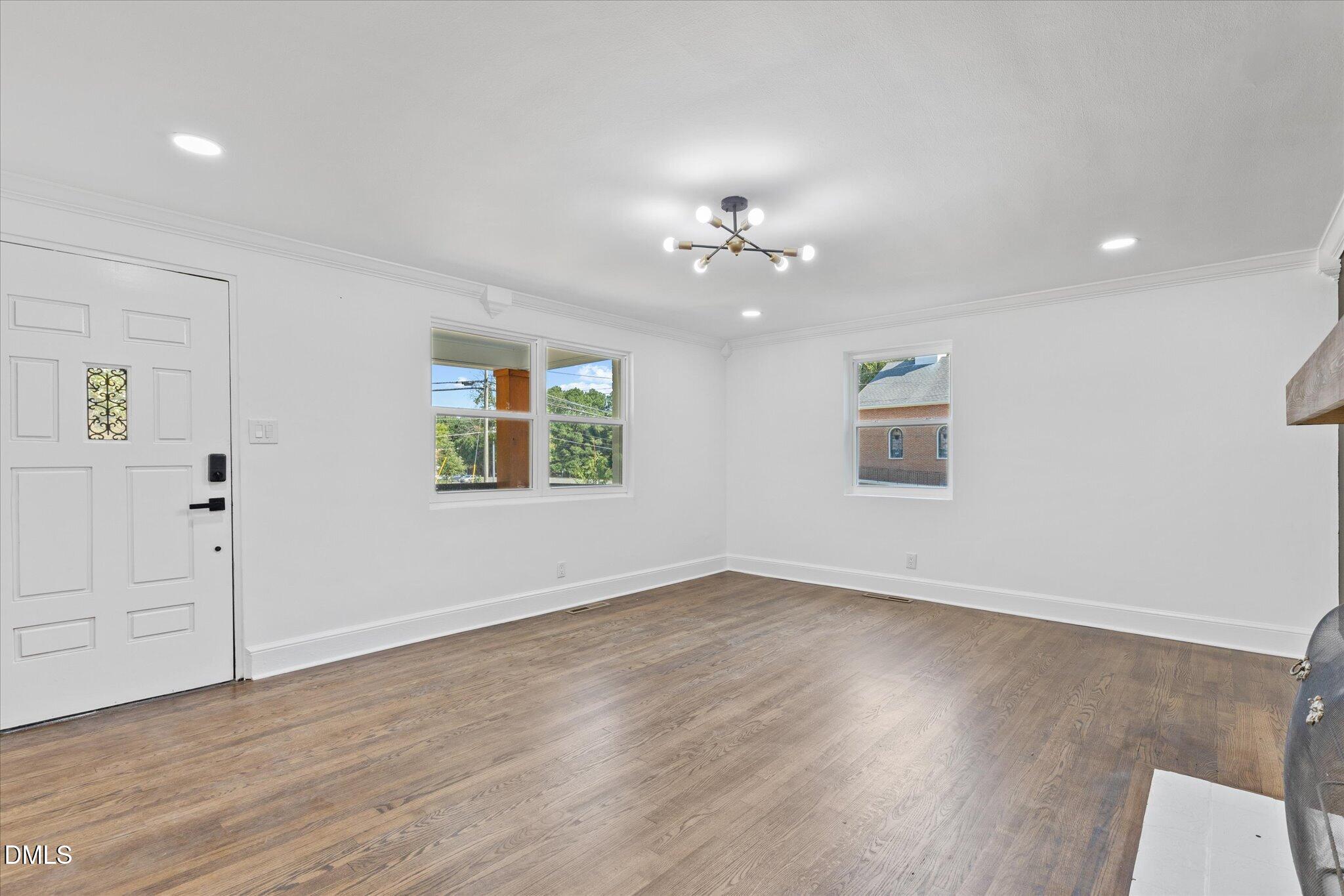 2328 Cheek Road Property Photo 8