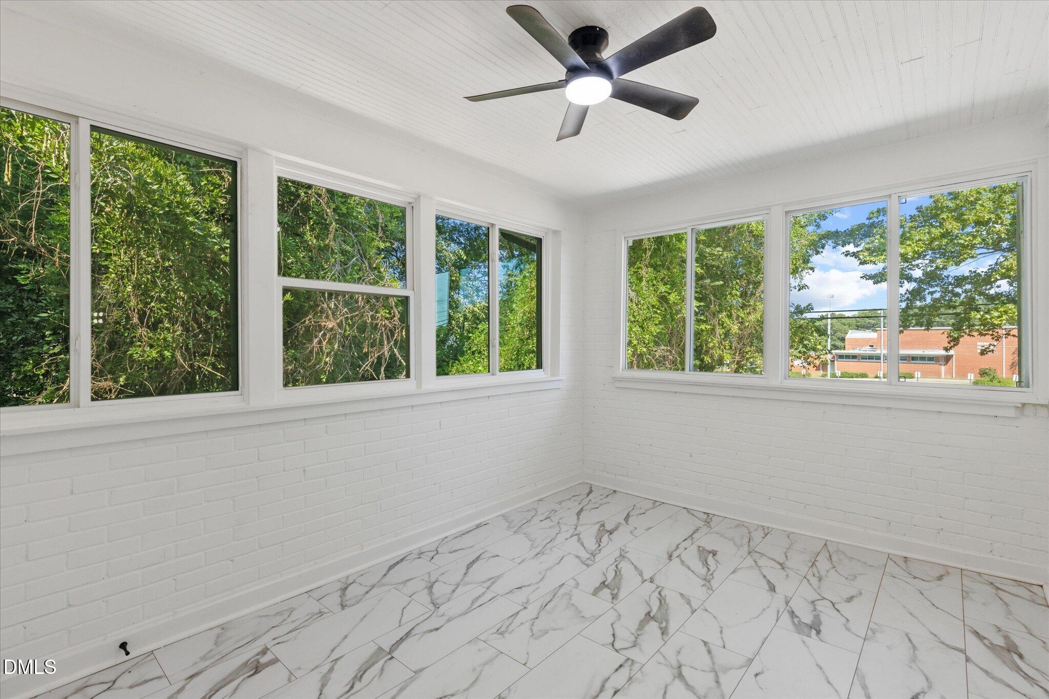 2328 Cheek Road Property Photo 16