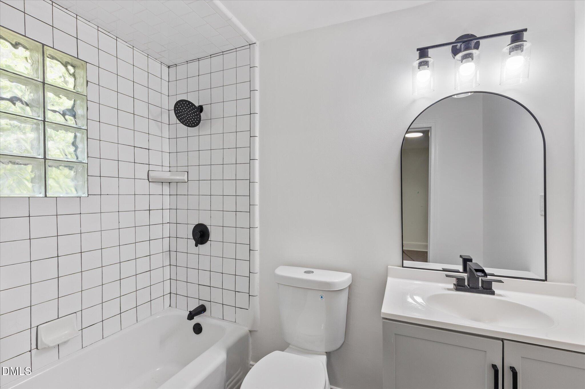 2328 Cheek Road Property Photo 20