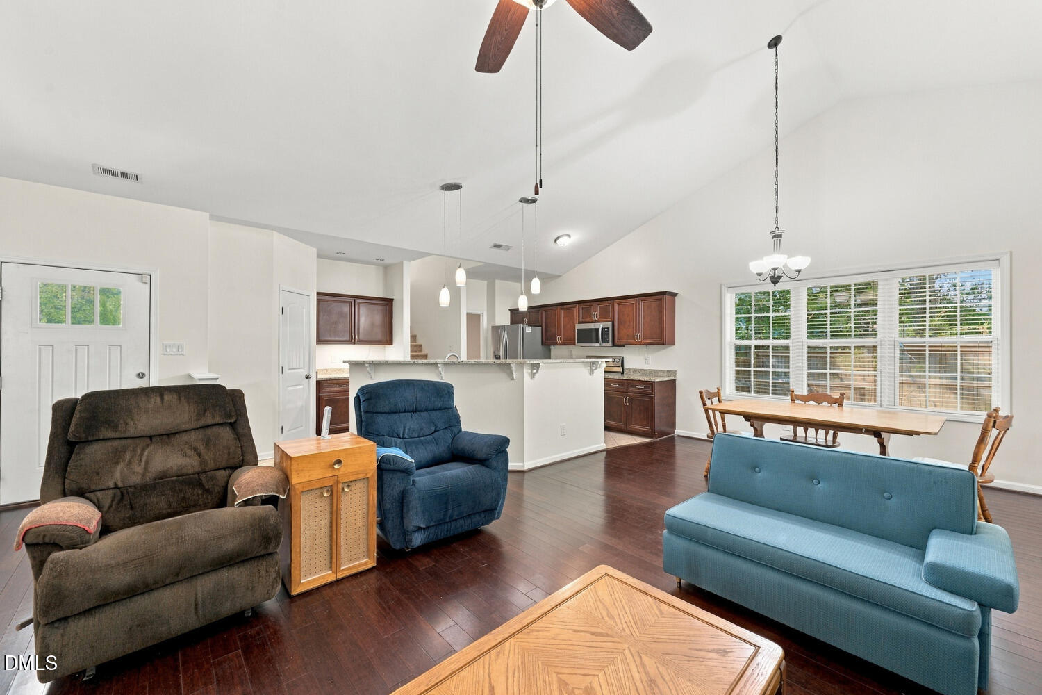 7221 Beau View Drive Property Photo 4