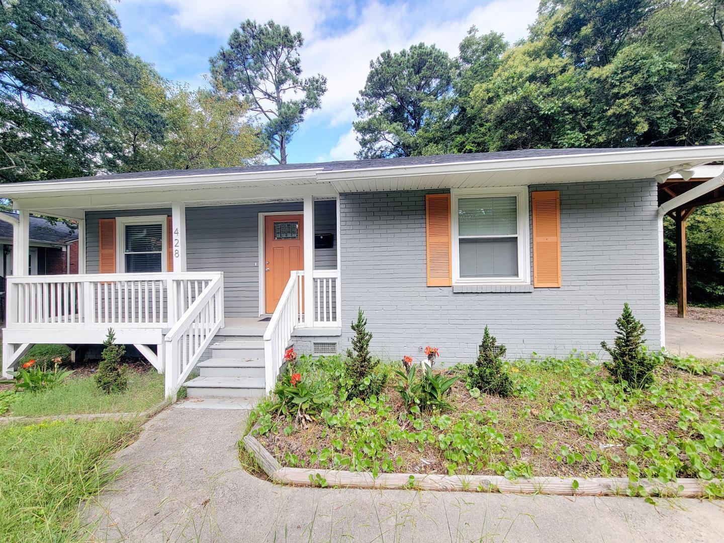 428 Lansing Street Property Photo 1