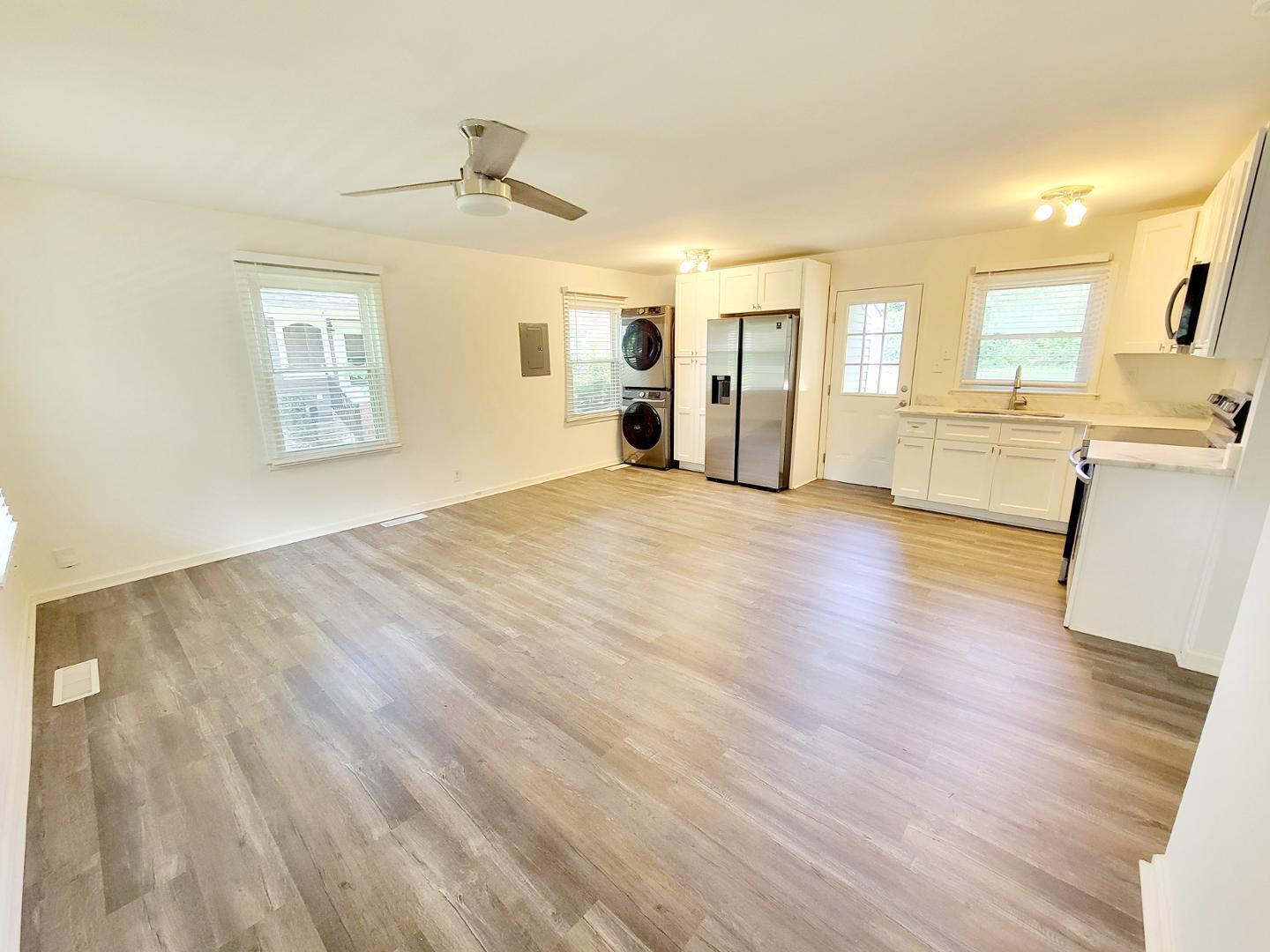 428 Lansing Street Property Photo 3
