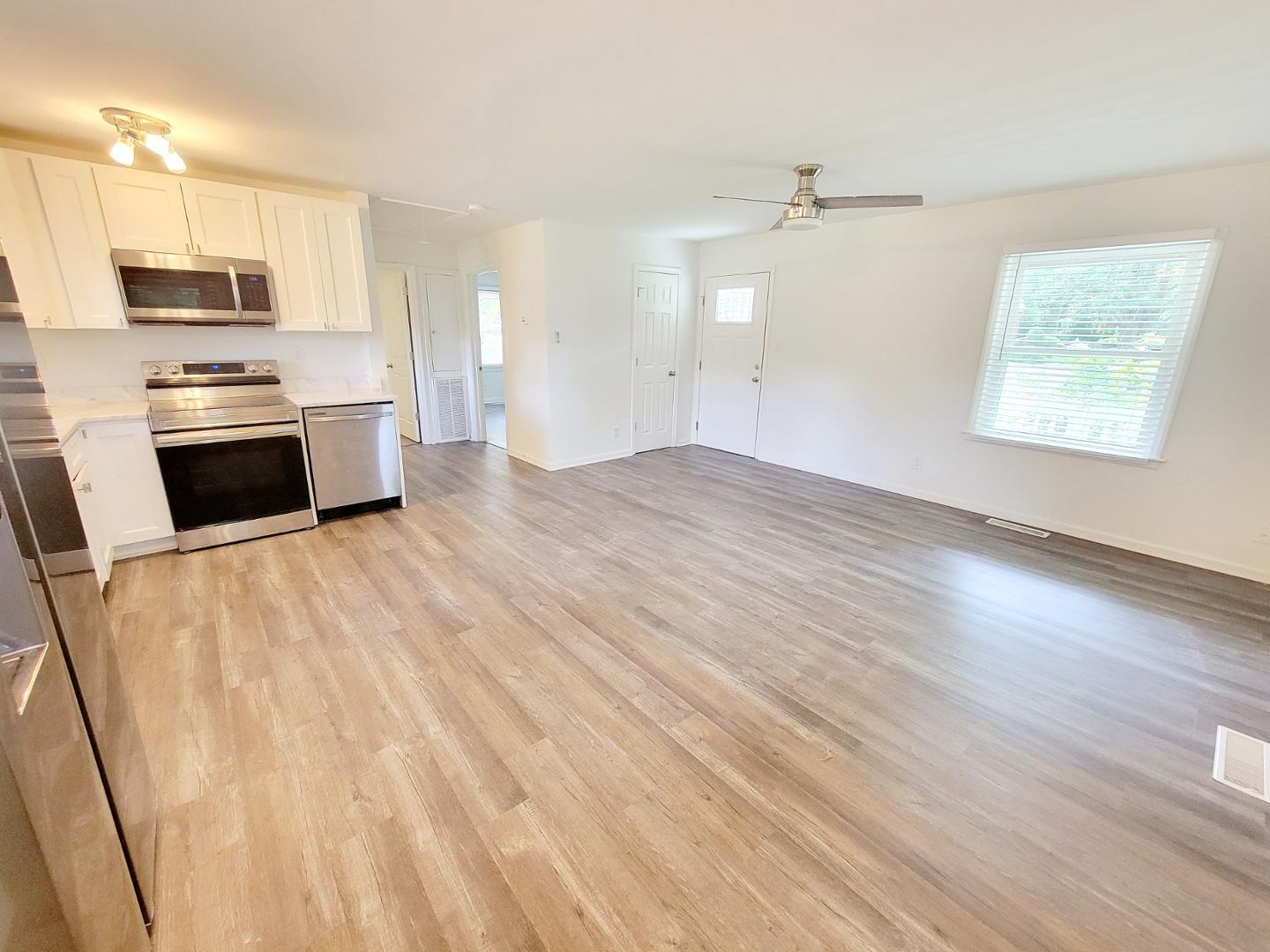 428 Lansing Street Property Photo 5