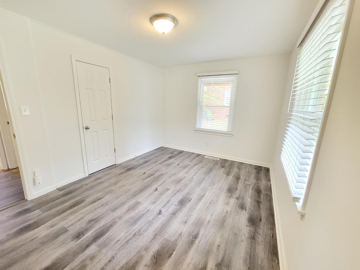 428 Lansing Street Property Photo 14