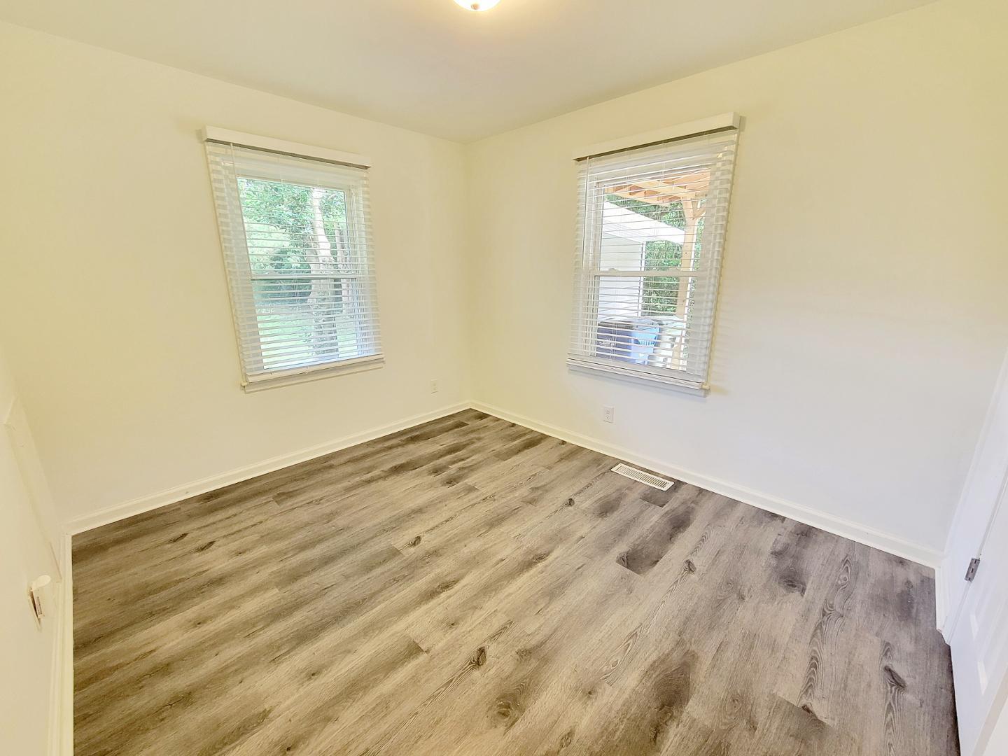 428 Lansing Street Property Photo 19