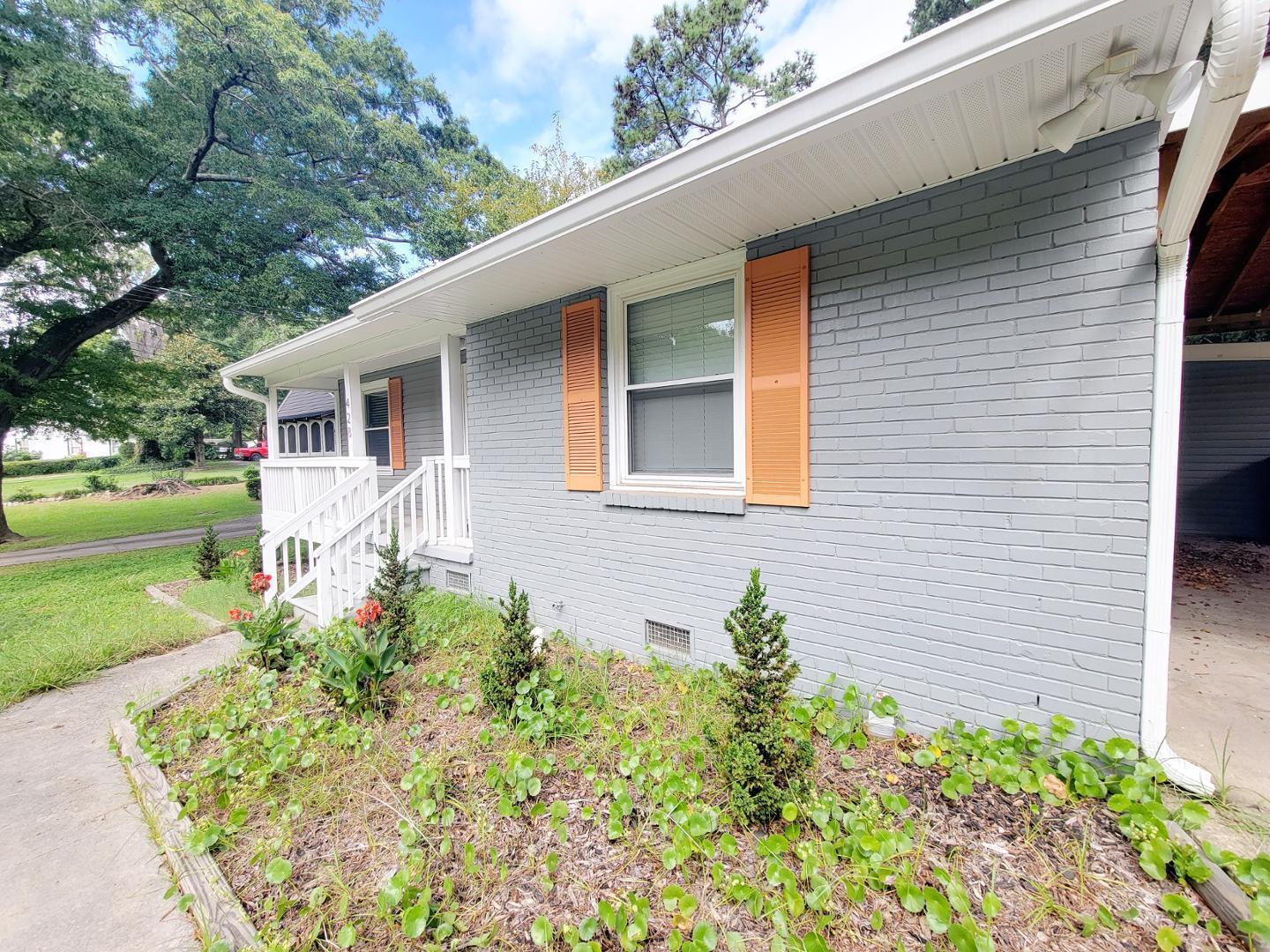 428 Lansing Street Property Photo 30