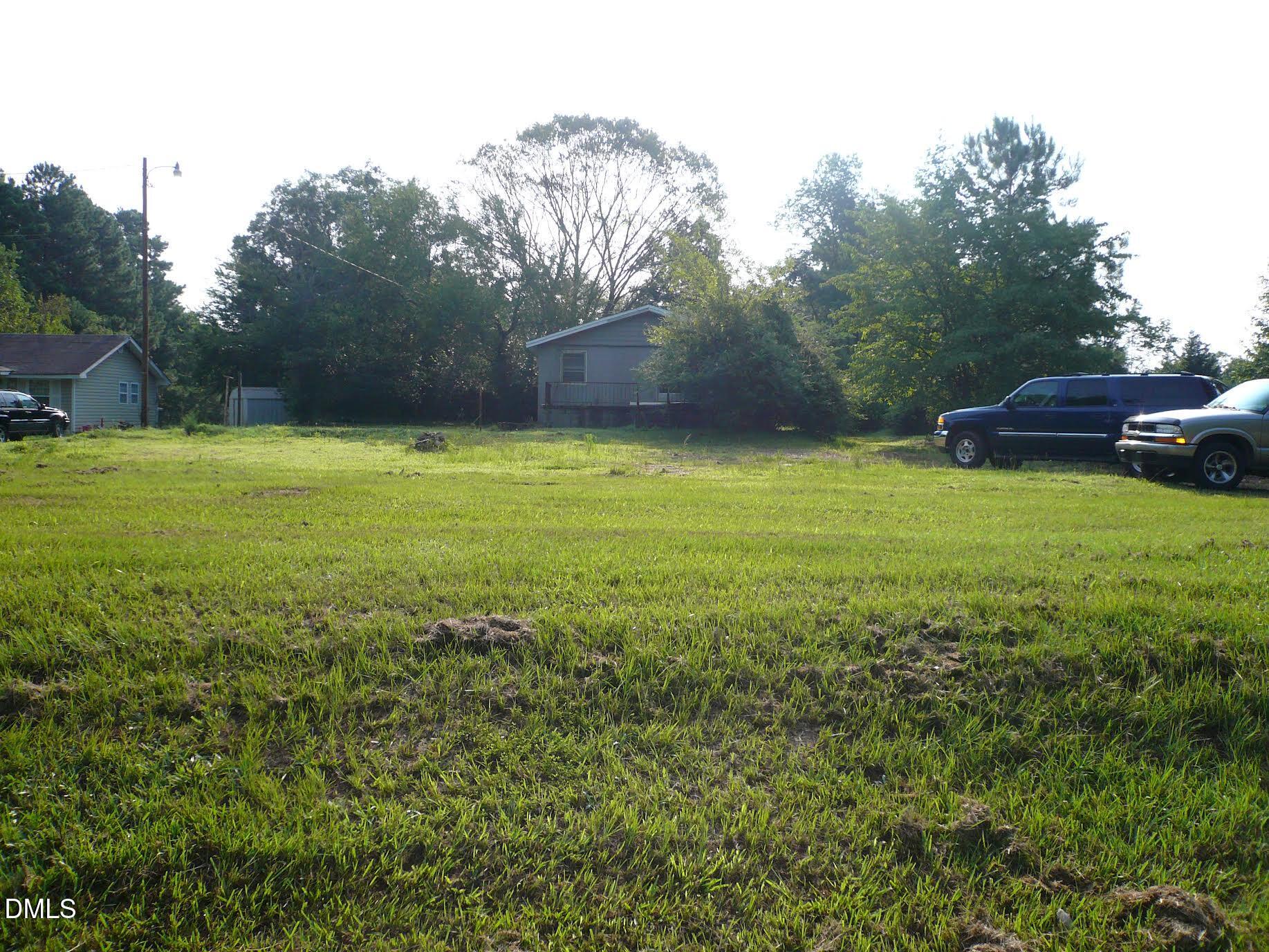 105 E Elm Avenue Property Photo 1