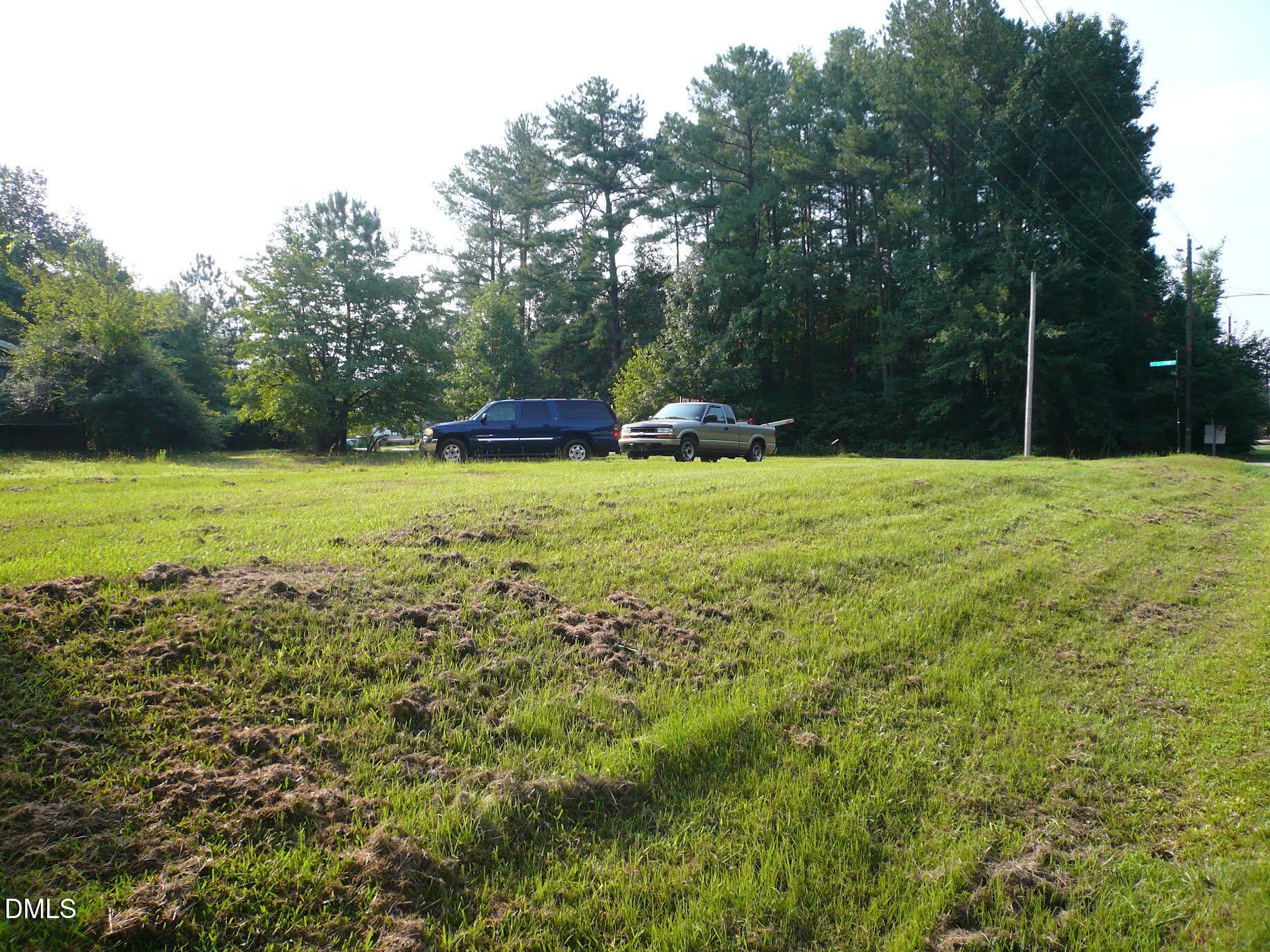 105 E Elm Avenue Property Photo 3