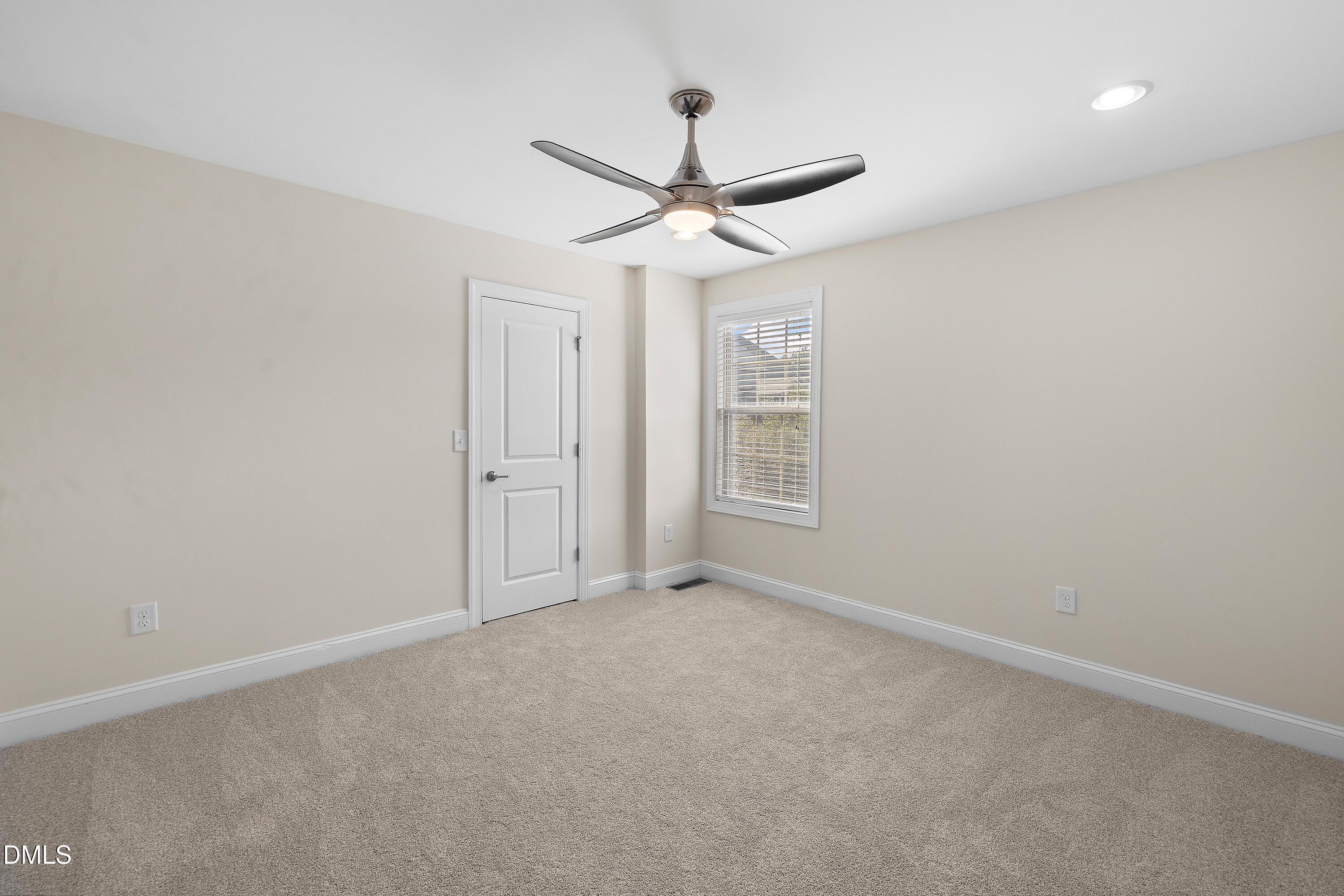 5032 Trembath Lane Property Photo 38