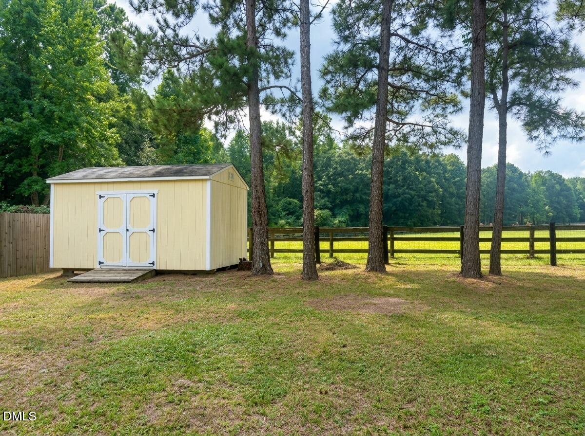 460 Botanical Court Property Photo 12