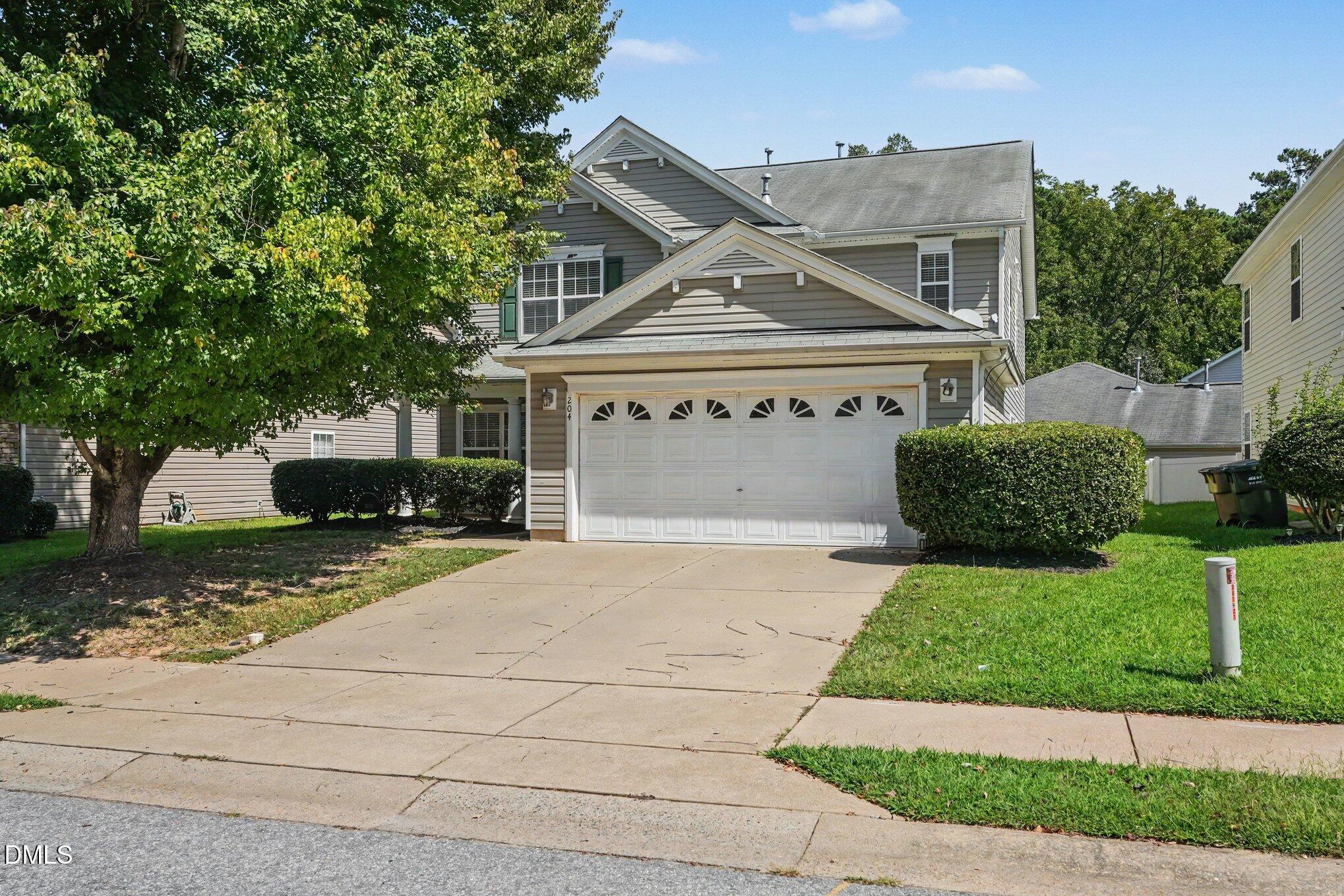 204 Georgetowne Drive Property Photo 1