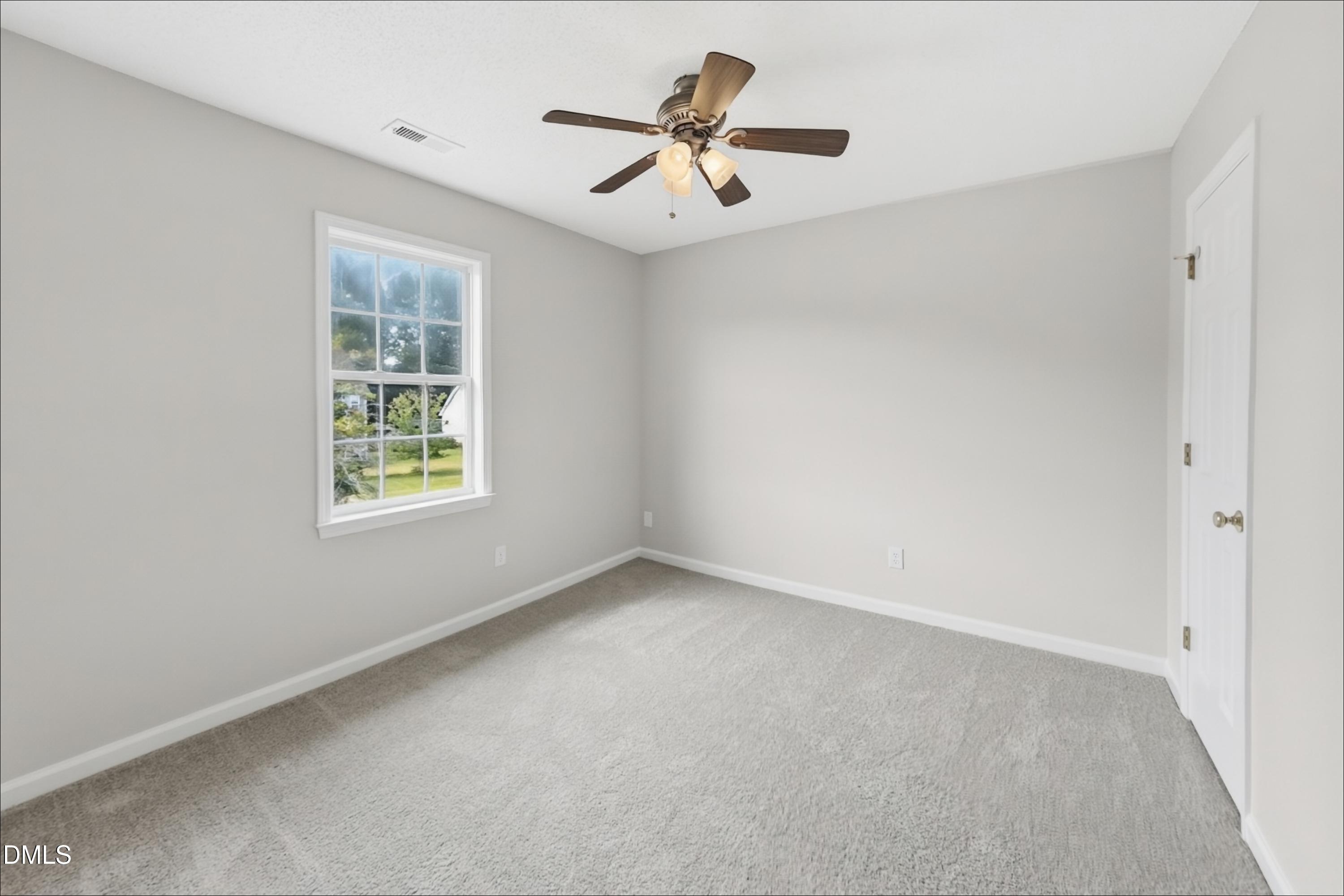 1029 Blue River Farm Drive Property Photo 8