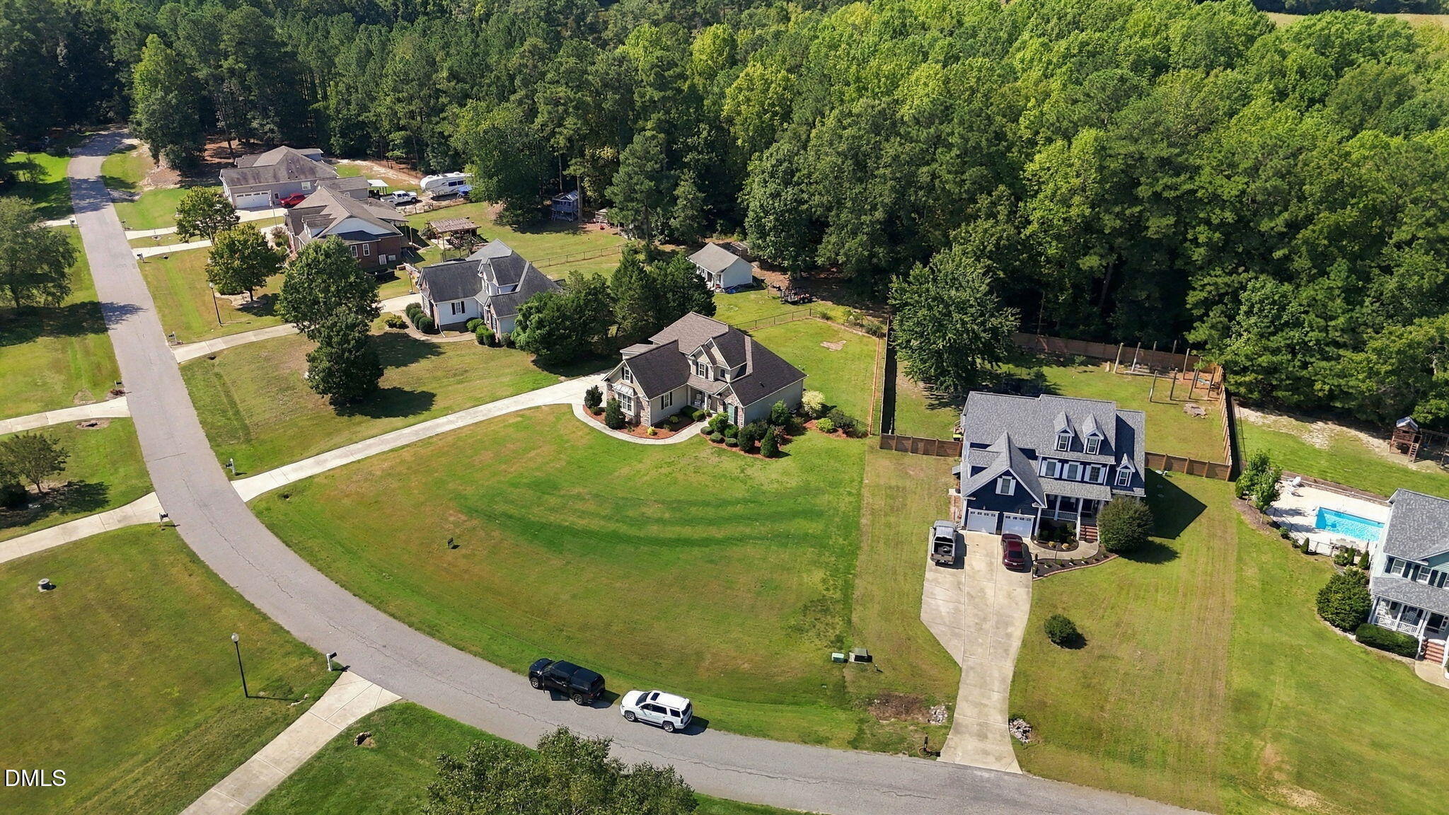 3513 Coldwater Creek Drive Property Photo 8