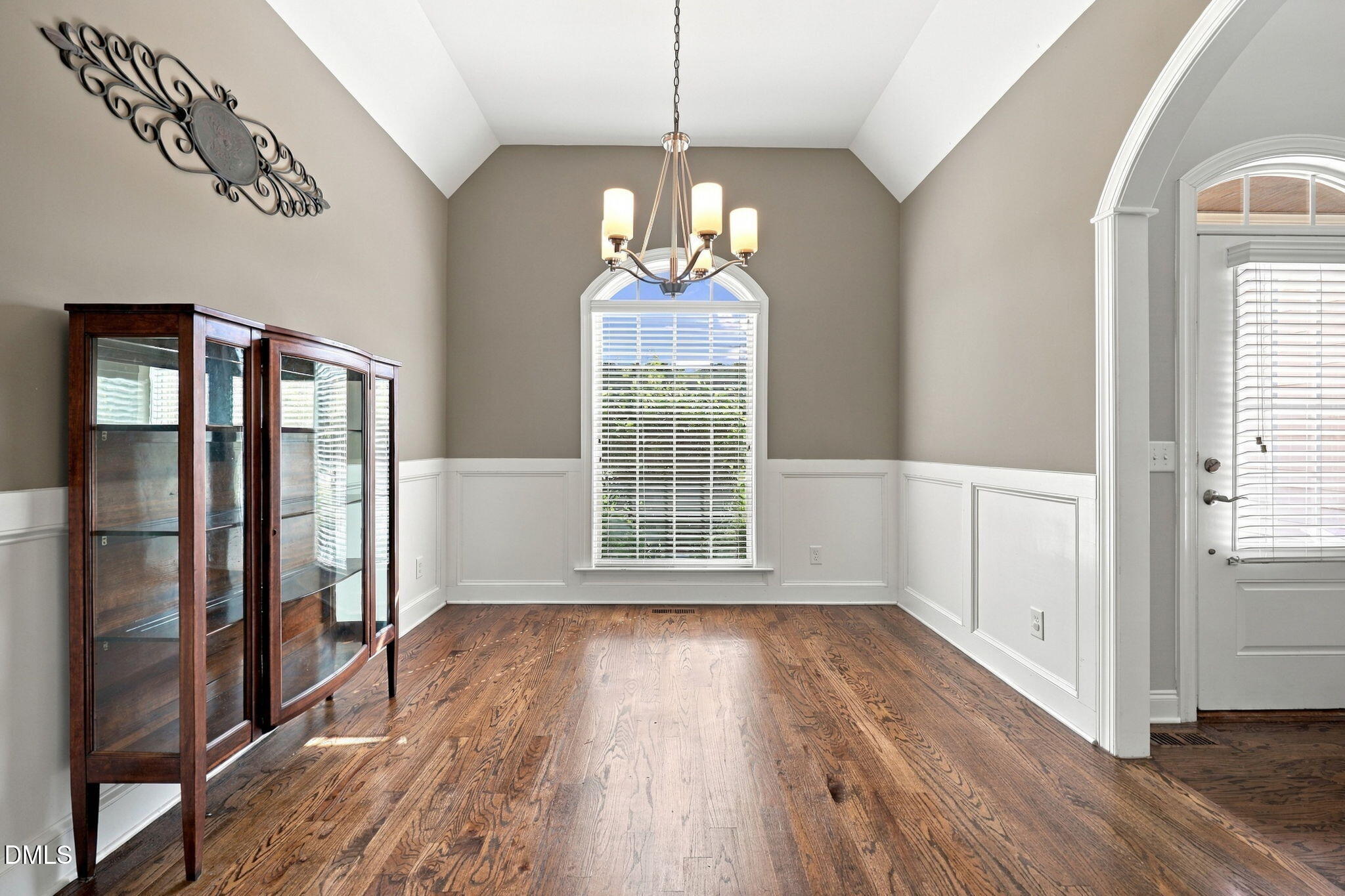 3513 Coldwater Creek Drive Property Photo 18