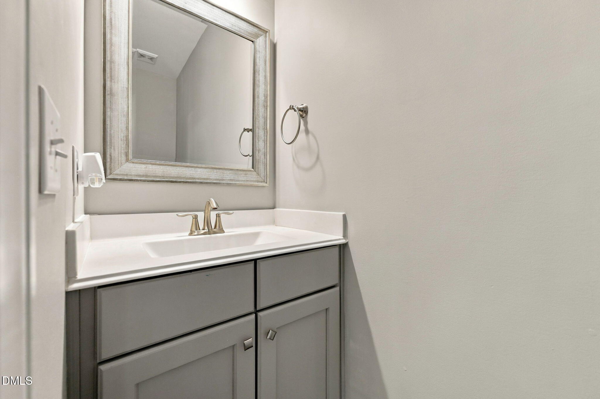 3513 Coldwater Creek Drive Property Photo 38