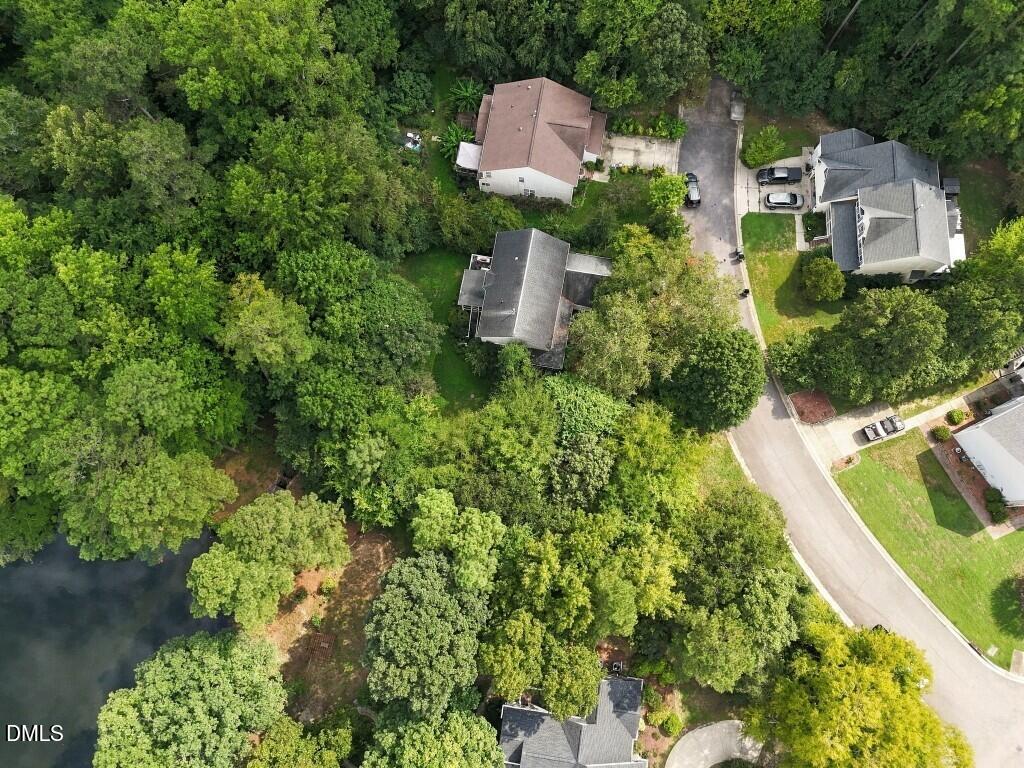 4912 Fly Way Drive Property Photo 2