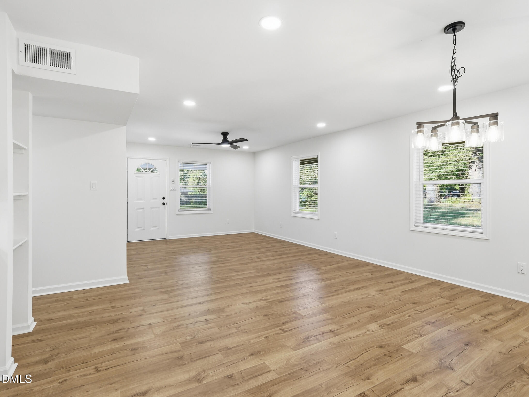821 Grantland Drive Property Photo 6
