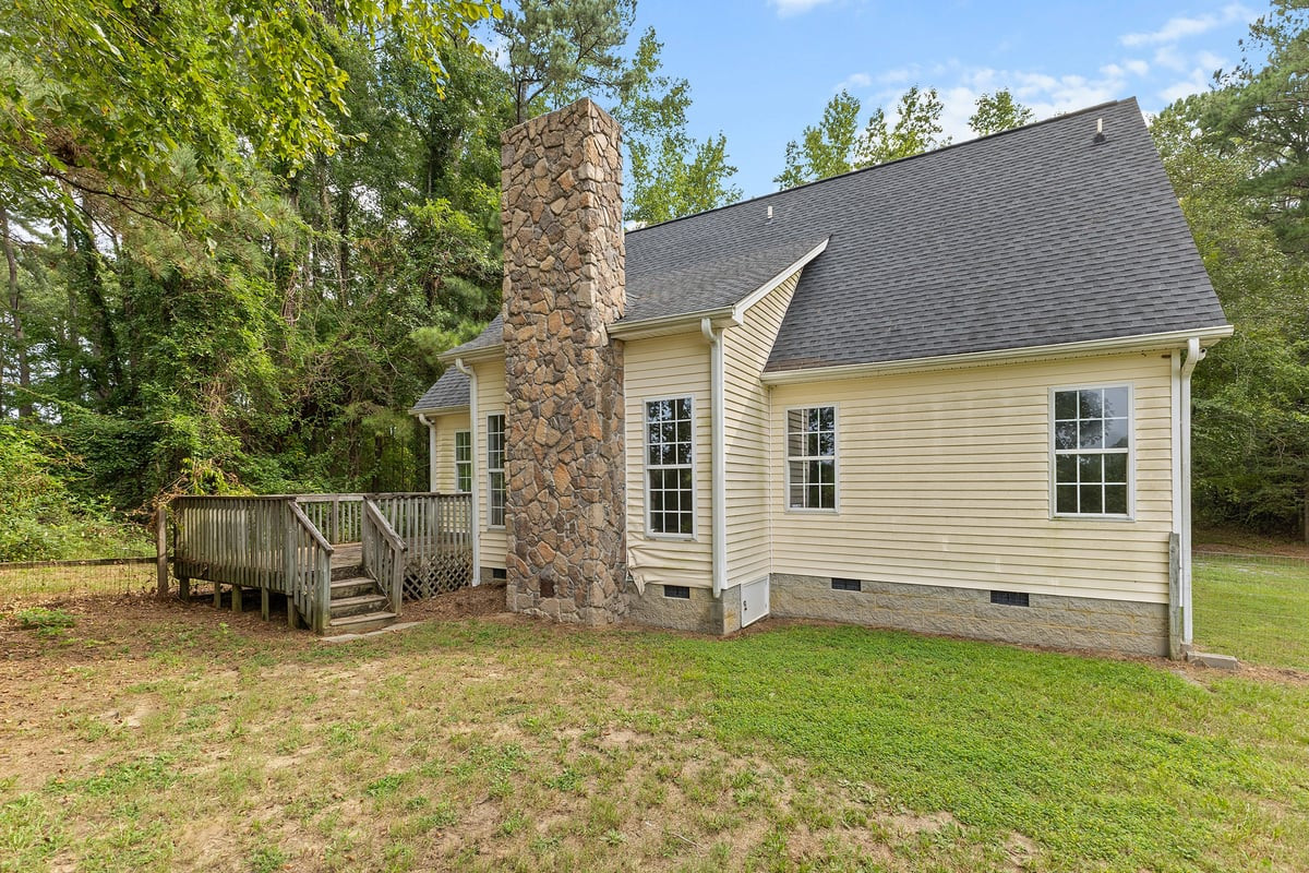 112 Day Lane Property Photo 51