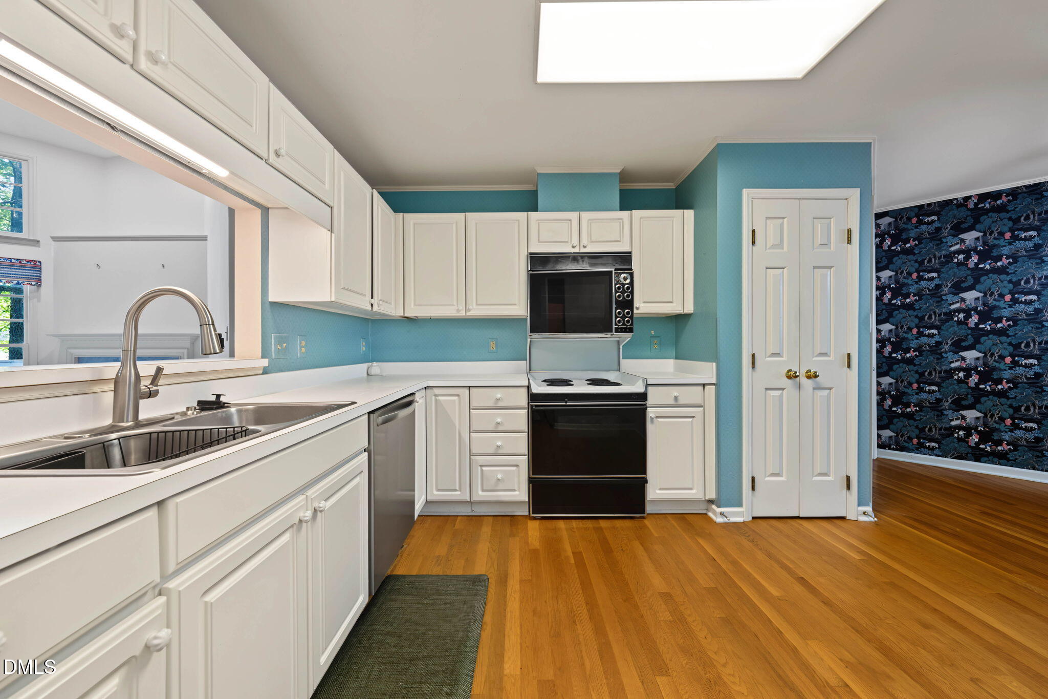 207 Hillstone Drive Property Photo 11