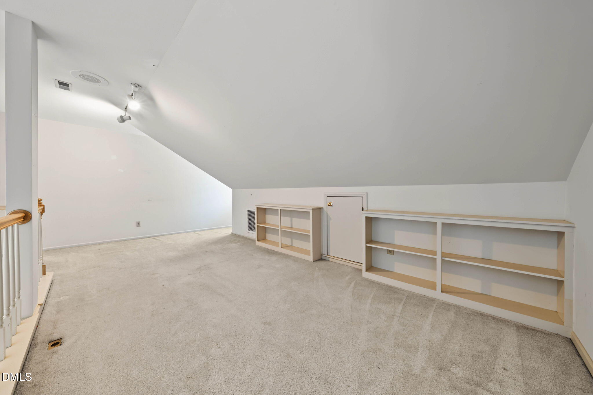 207 Hillstone Drive Property Photo 25