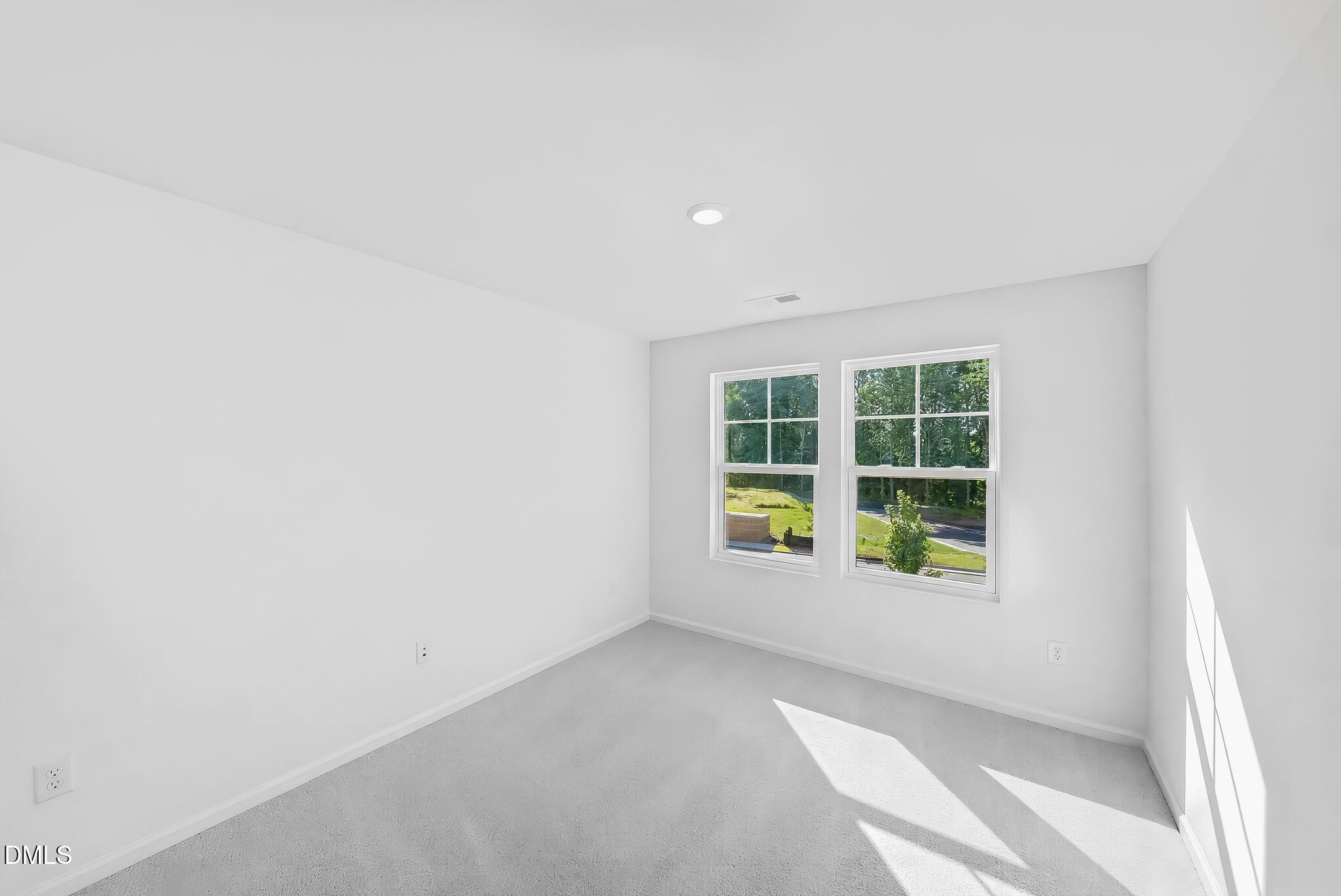 207 Tree Moss Court Property Photo 18