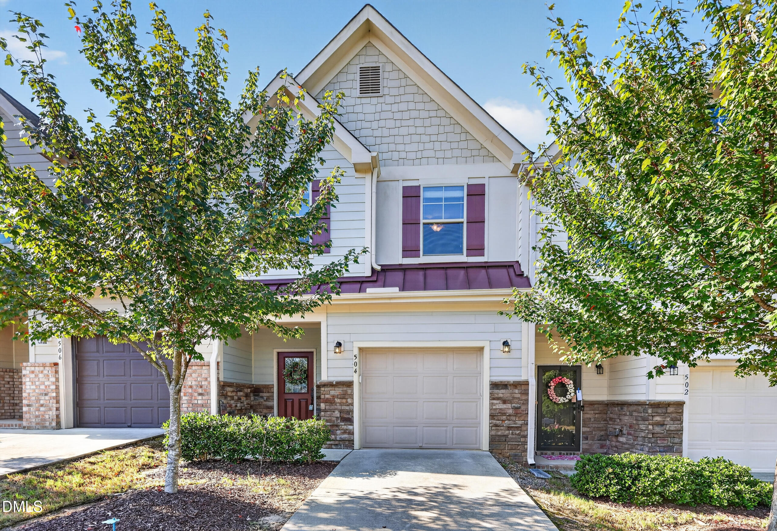 504 Oak Forest View Lane Property Photo 1