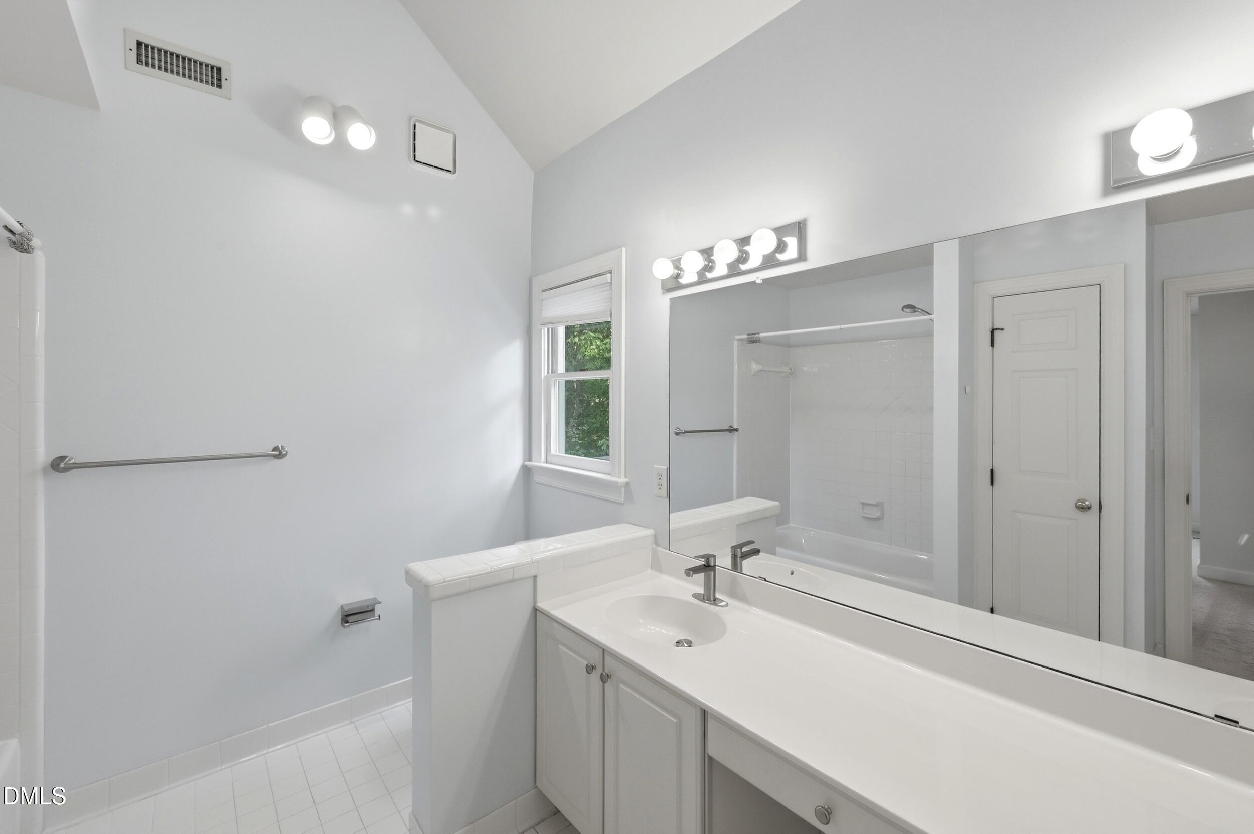 723 Nichols Farm Drive Property Photo 21