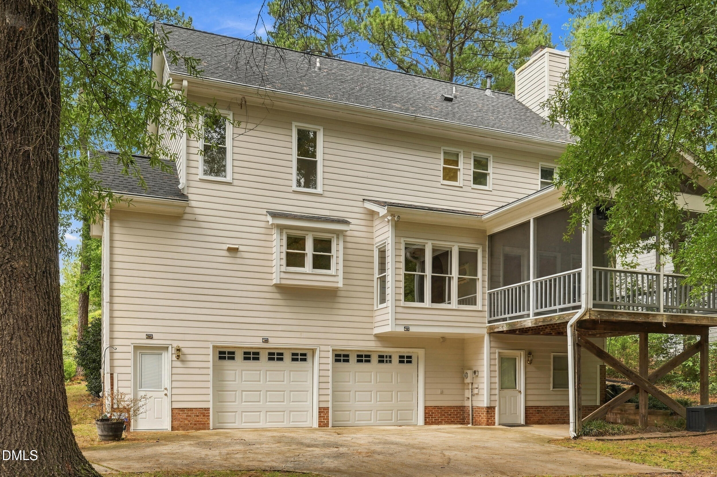 723 Nichols Farm Drive Property Photo 36