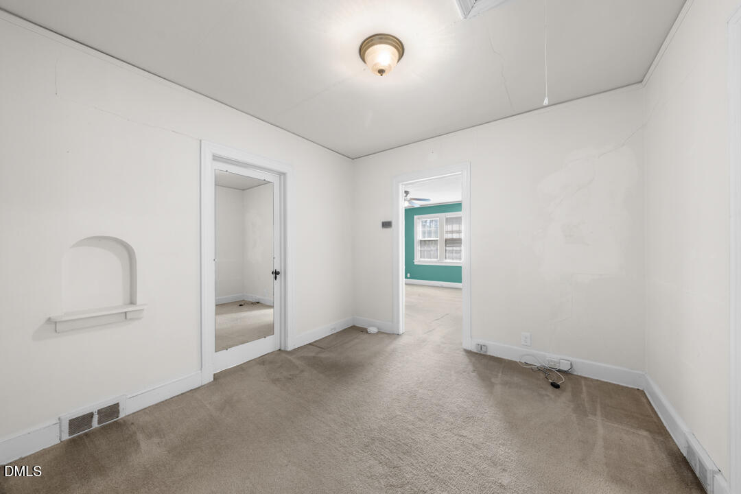 101 Gresham Avenue Property Photo 18