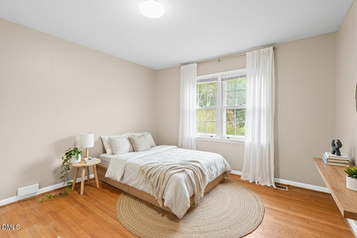 3712 Huntleigh Drive Property Photo 5