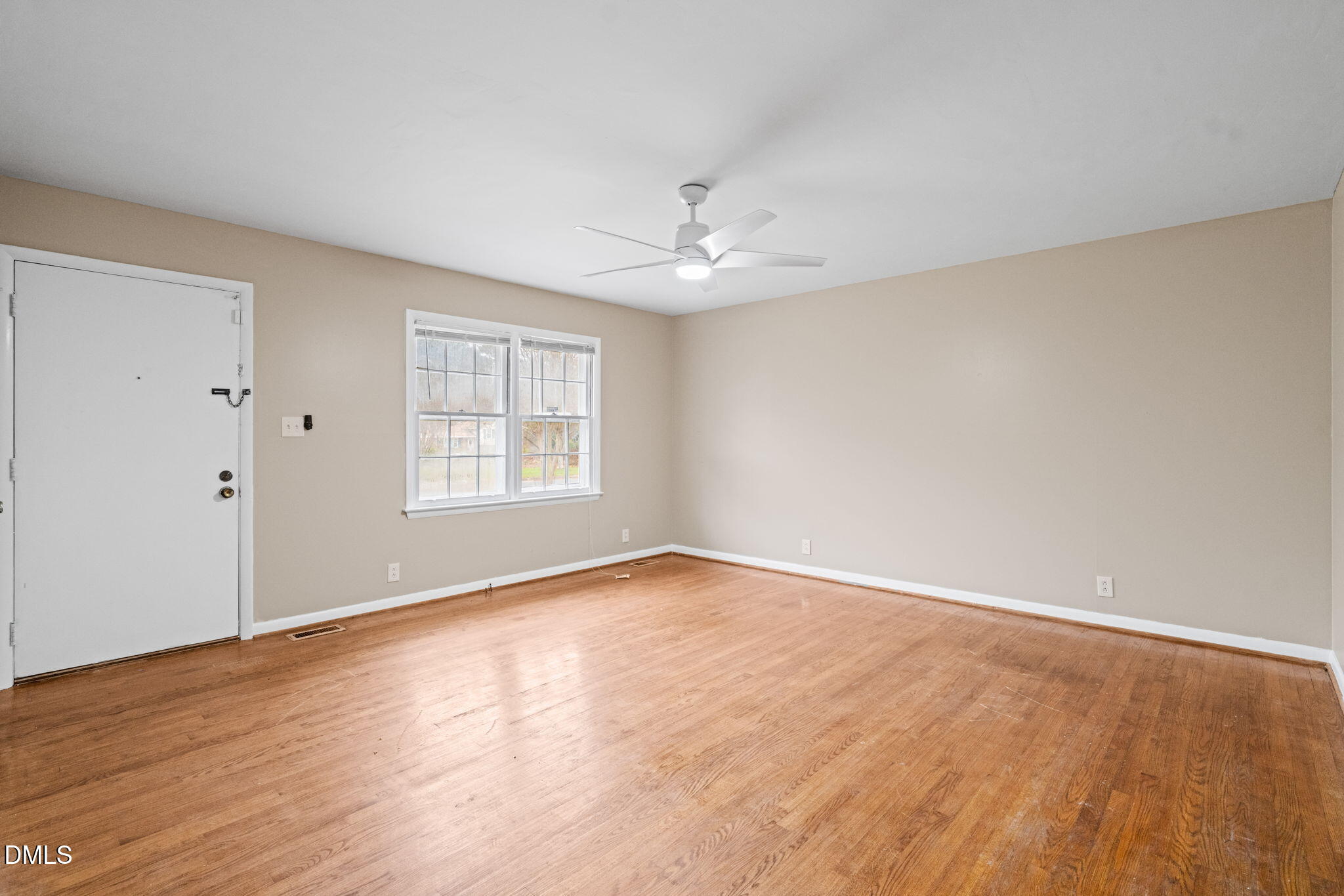 3712 Huntleigh Drive Property Photo 9