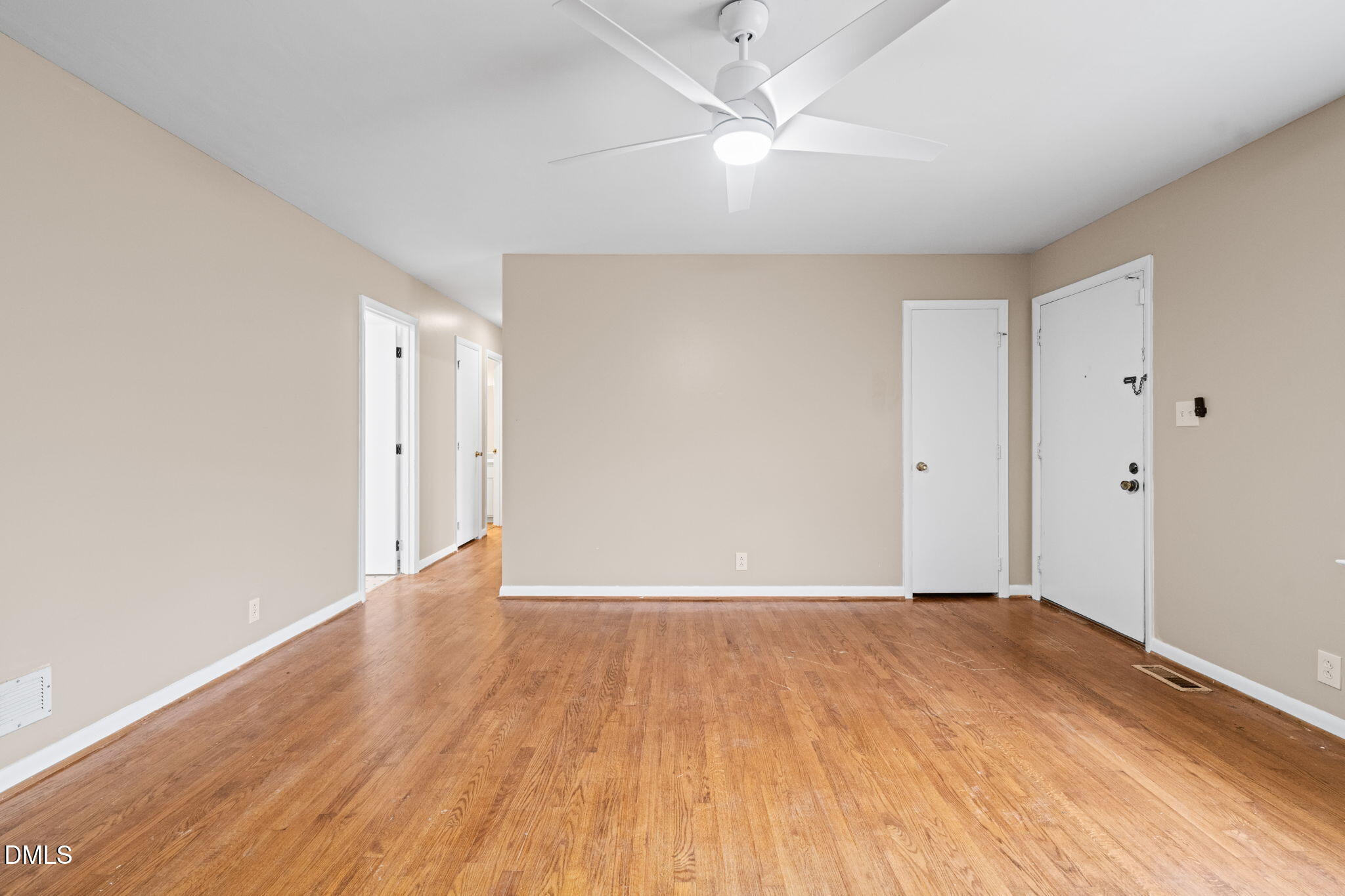 3712 Huntleigh Drive Property Photo 10
