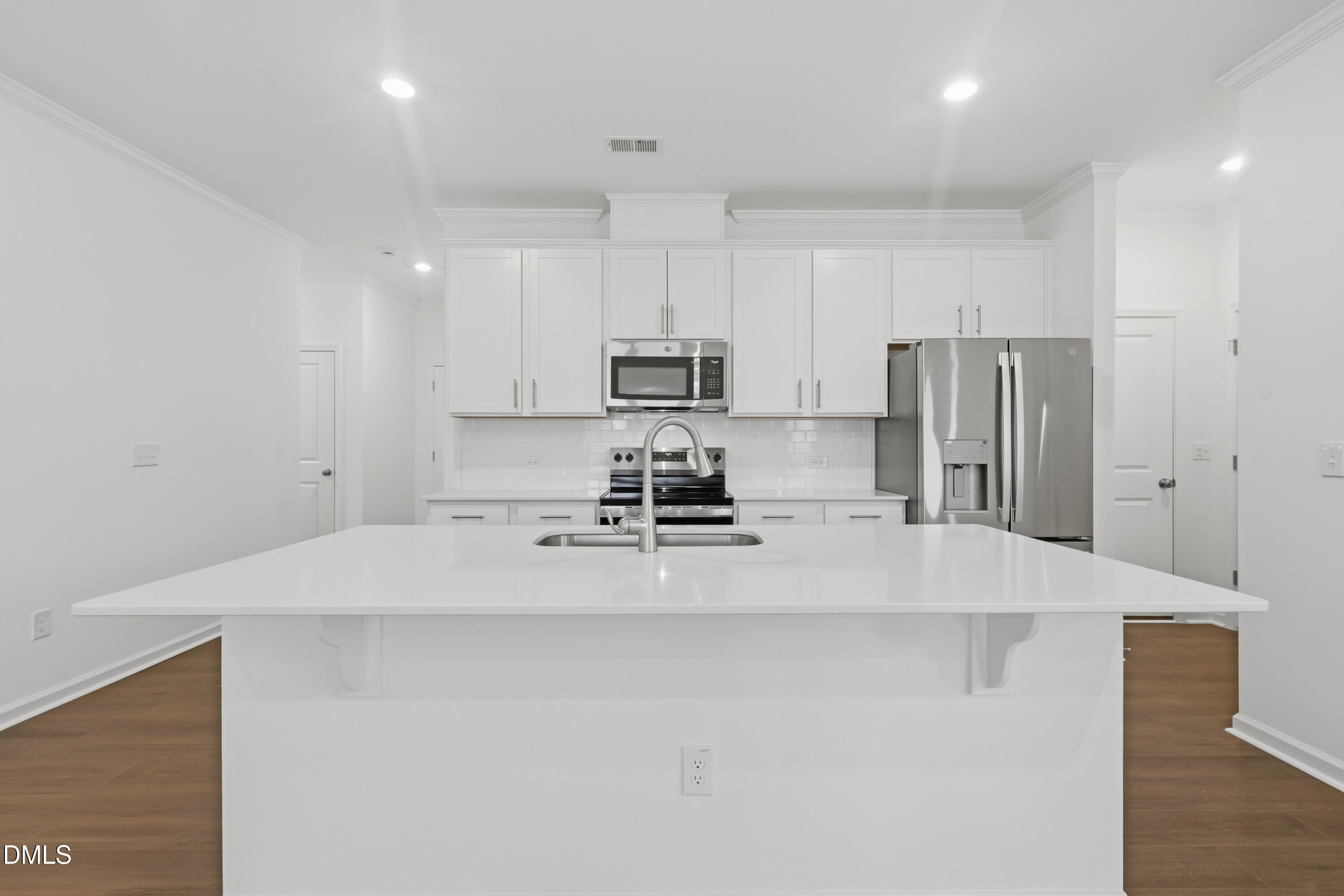 49 Majestic Creek Court Property Photo 10
