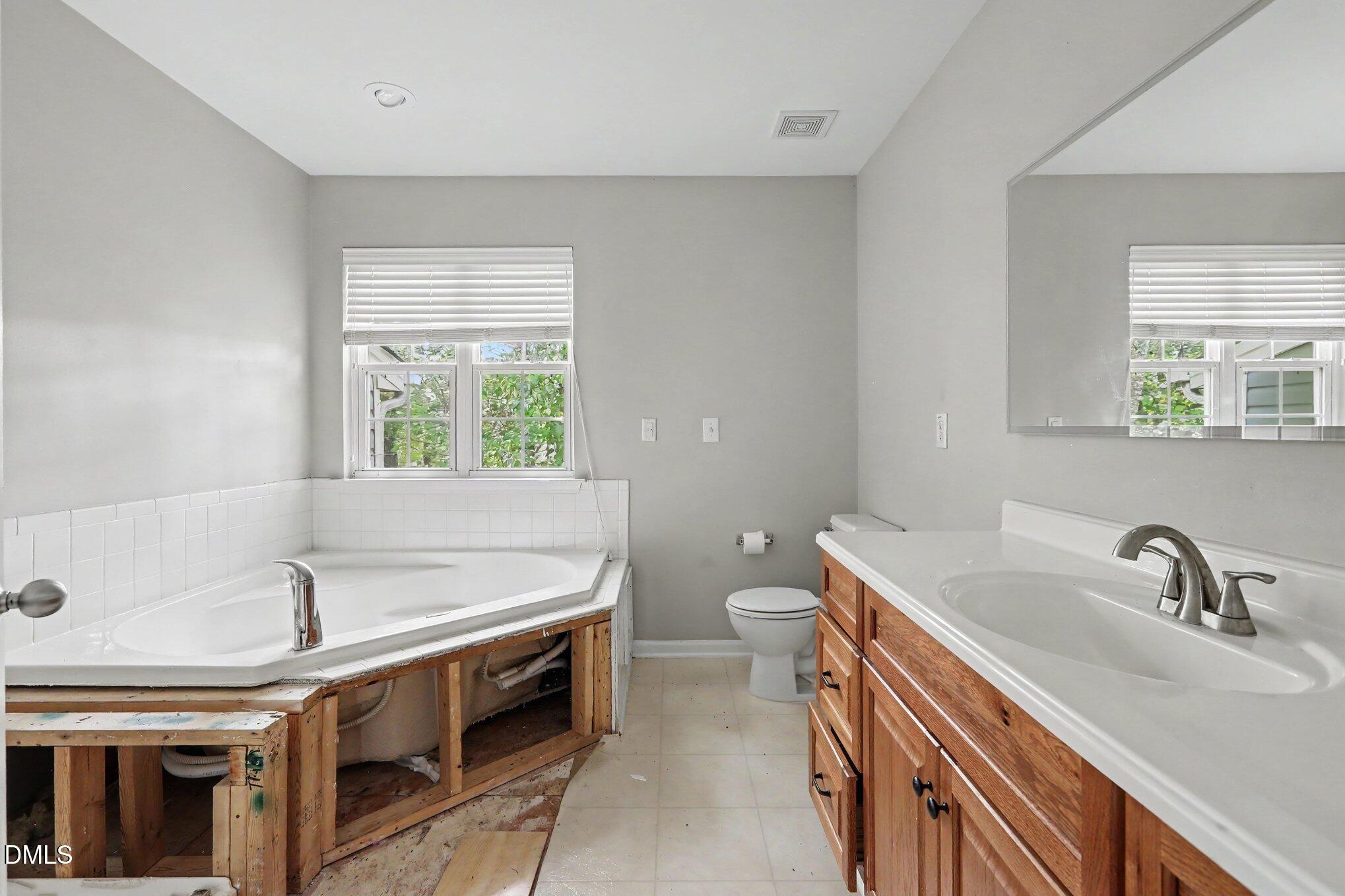 4002 Lillington Drive Property Photo 32