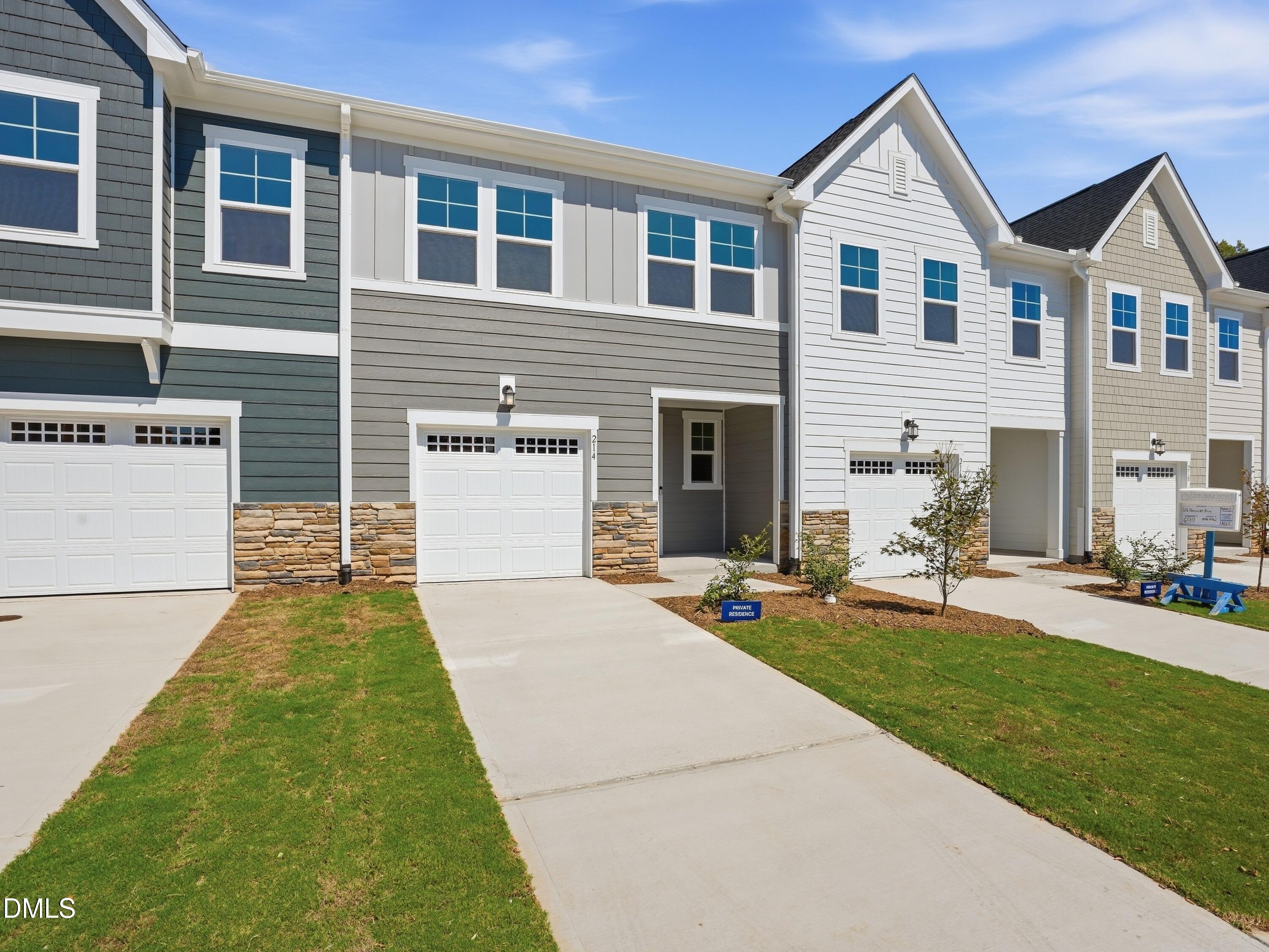 214 Deercroft Drive Property Photo 1