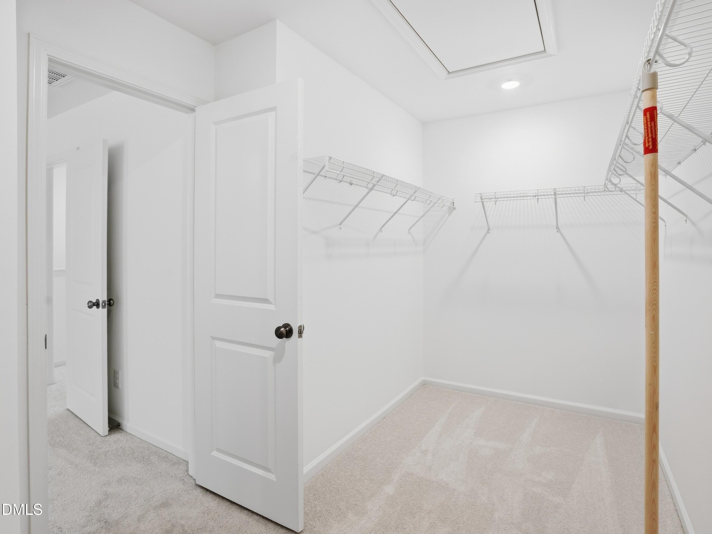 214 Deercroft Drive Property Photo 16
