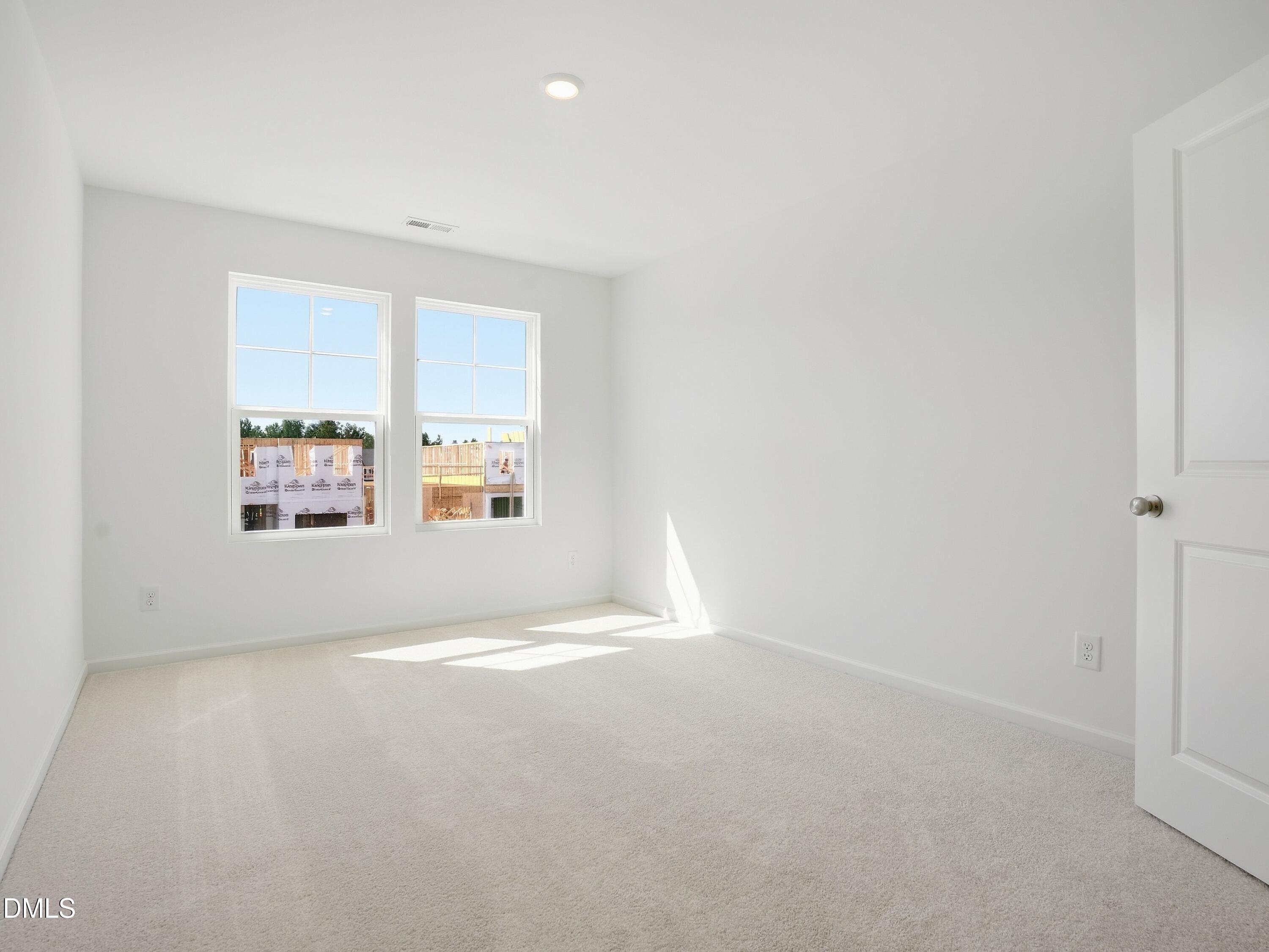 214 Deercroft Drive Property Photo 18