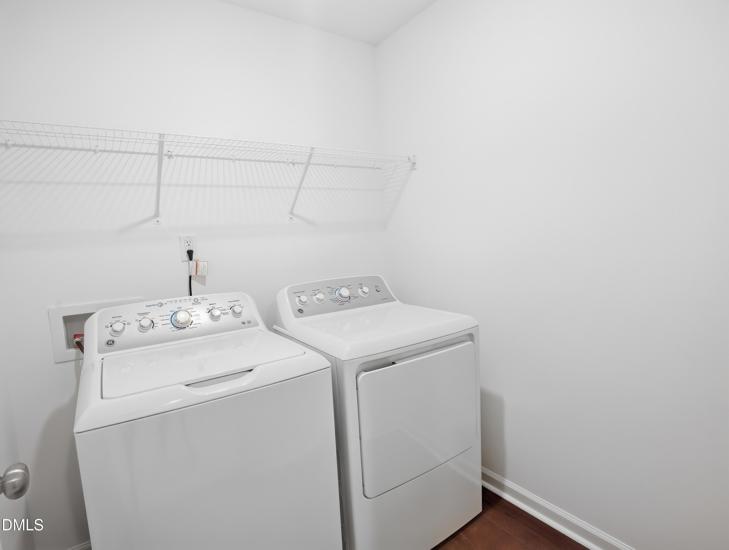 214 Deercroft Drive Property Photo 21
