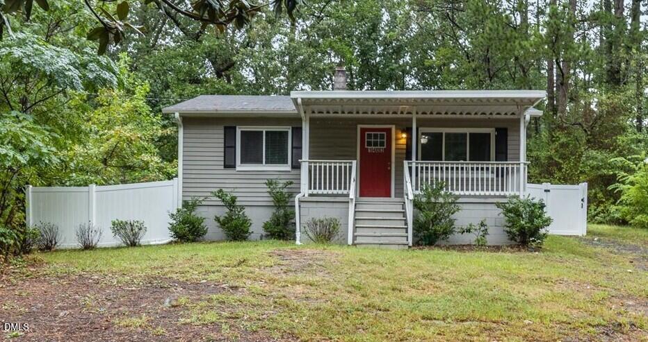1403 E Club Boulevard