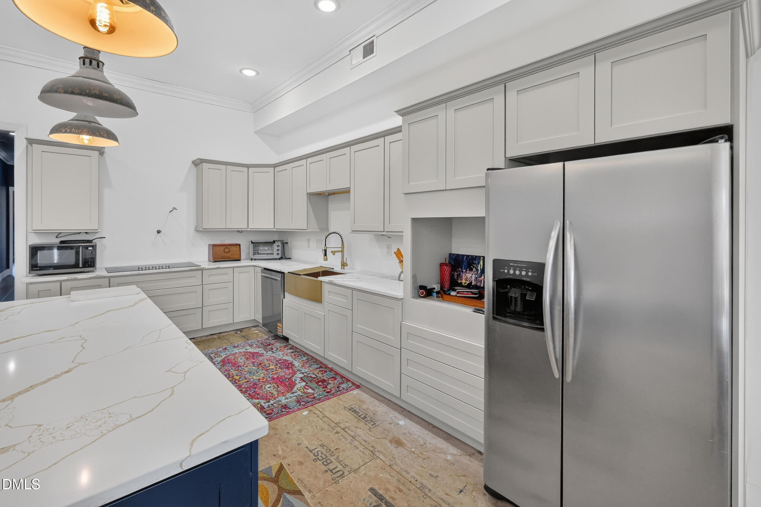 109 S Raiford Street Property Photo 37