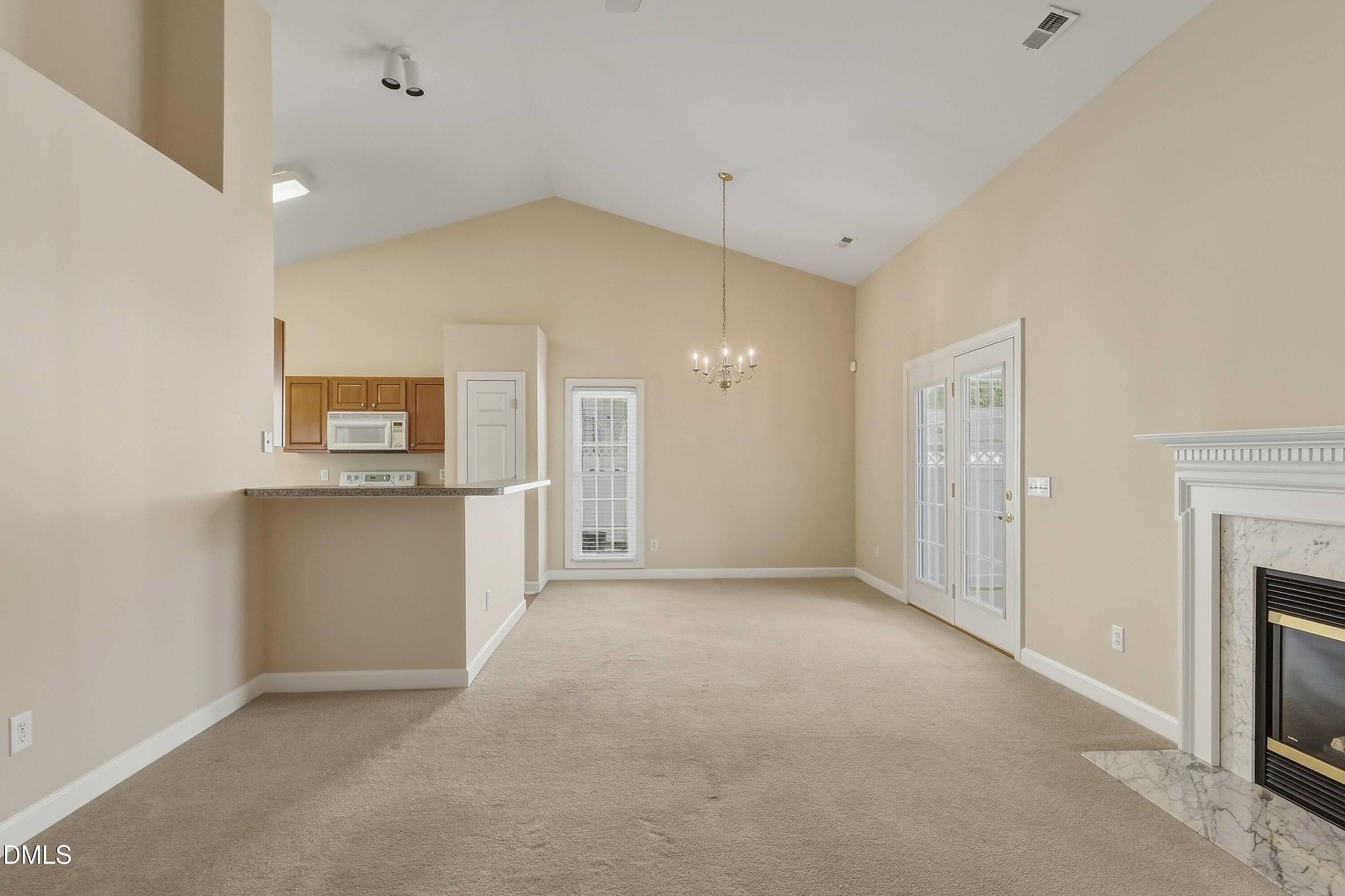 302 Millet Drive Property Photo 6