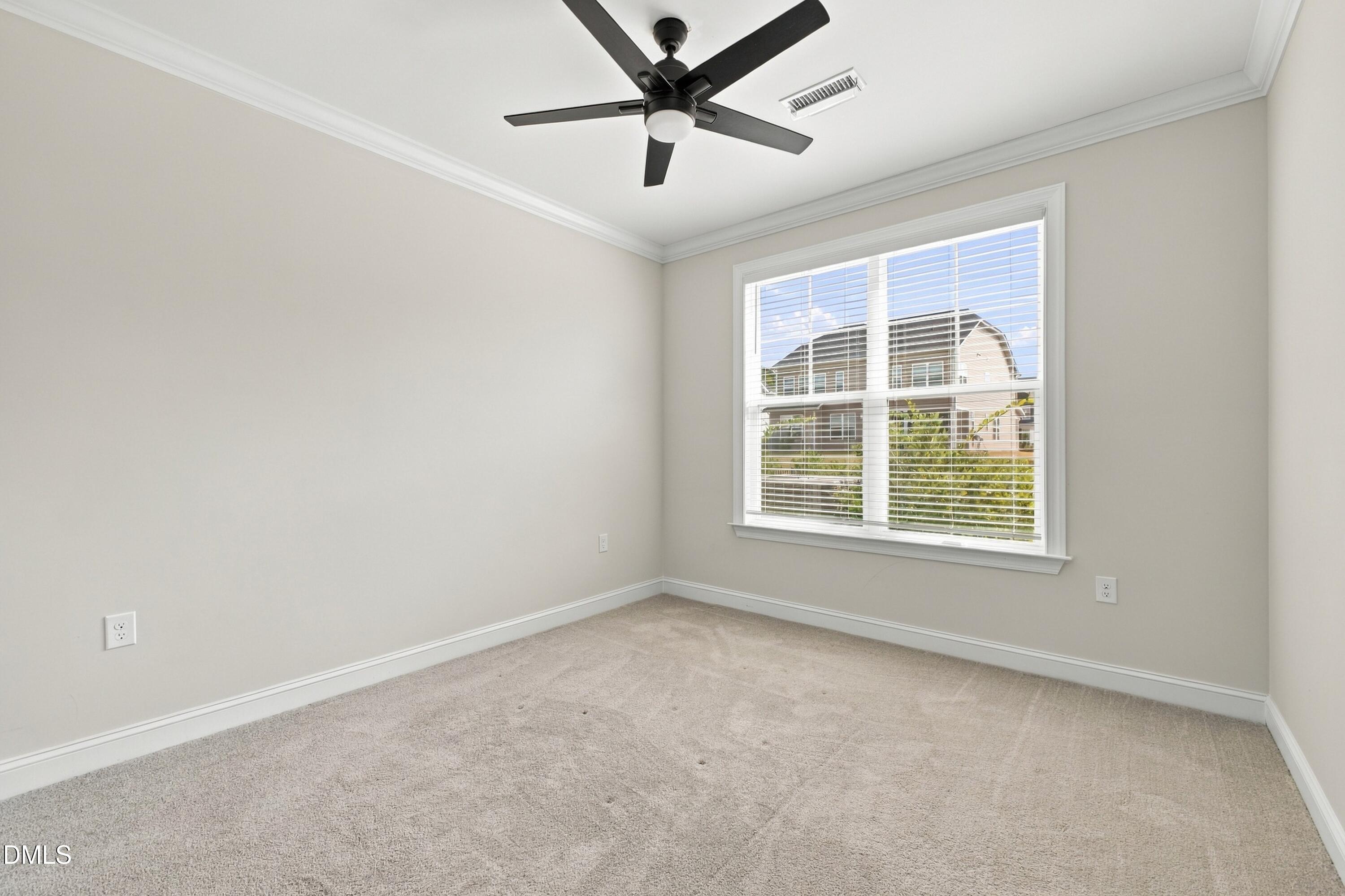 321 Toadstool Trail Property Photo 28