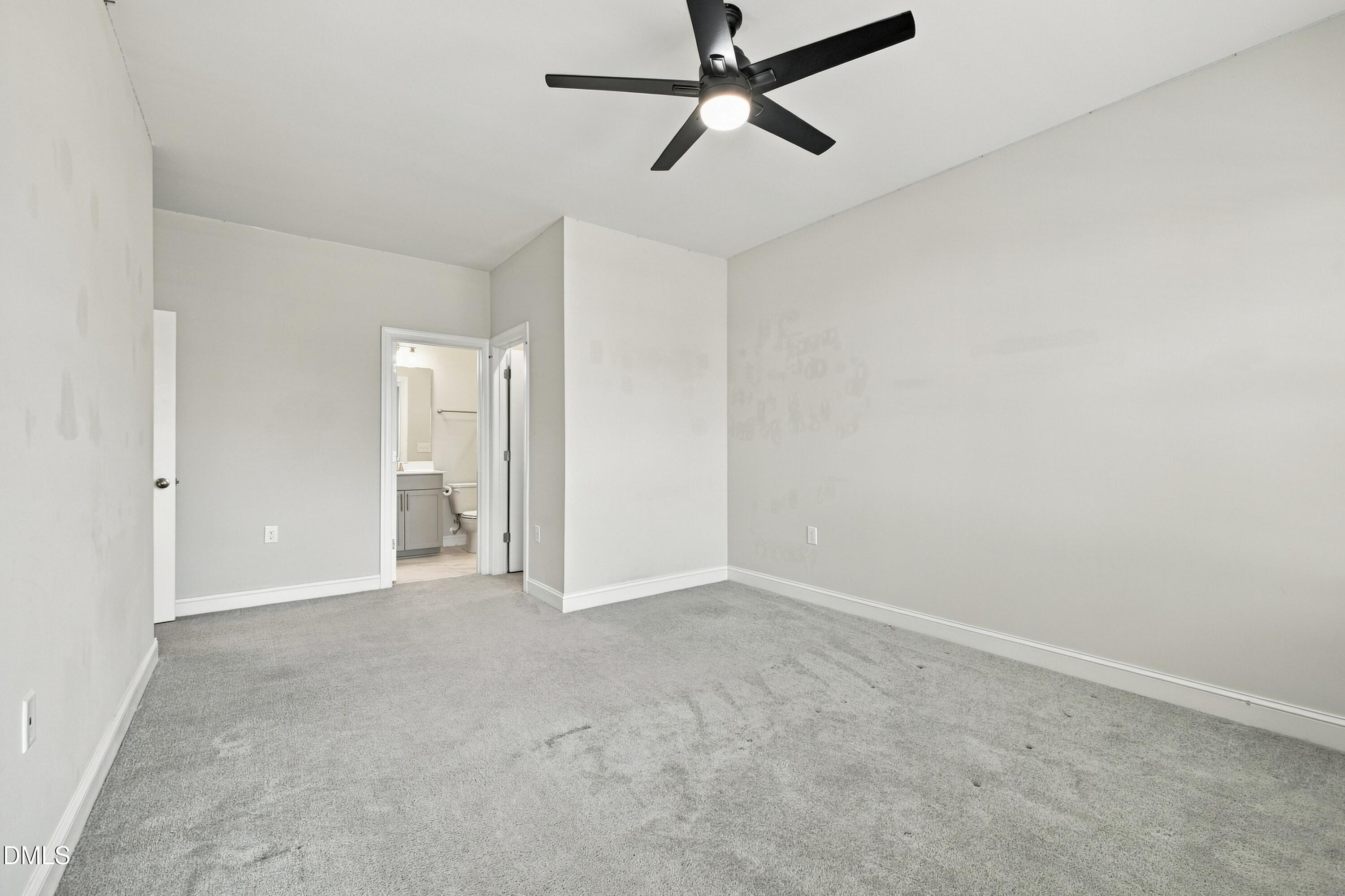 321 Toadstool Trail Property Photo 46