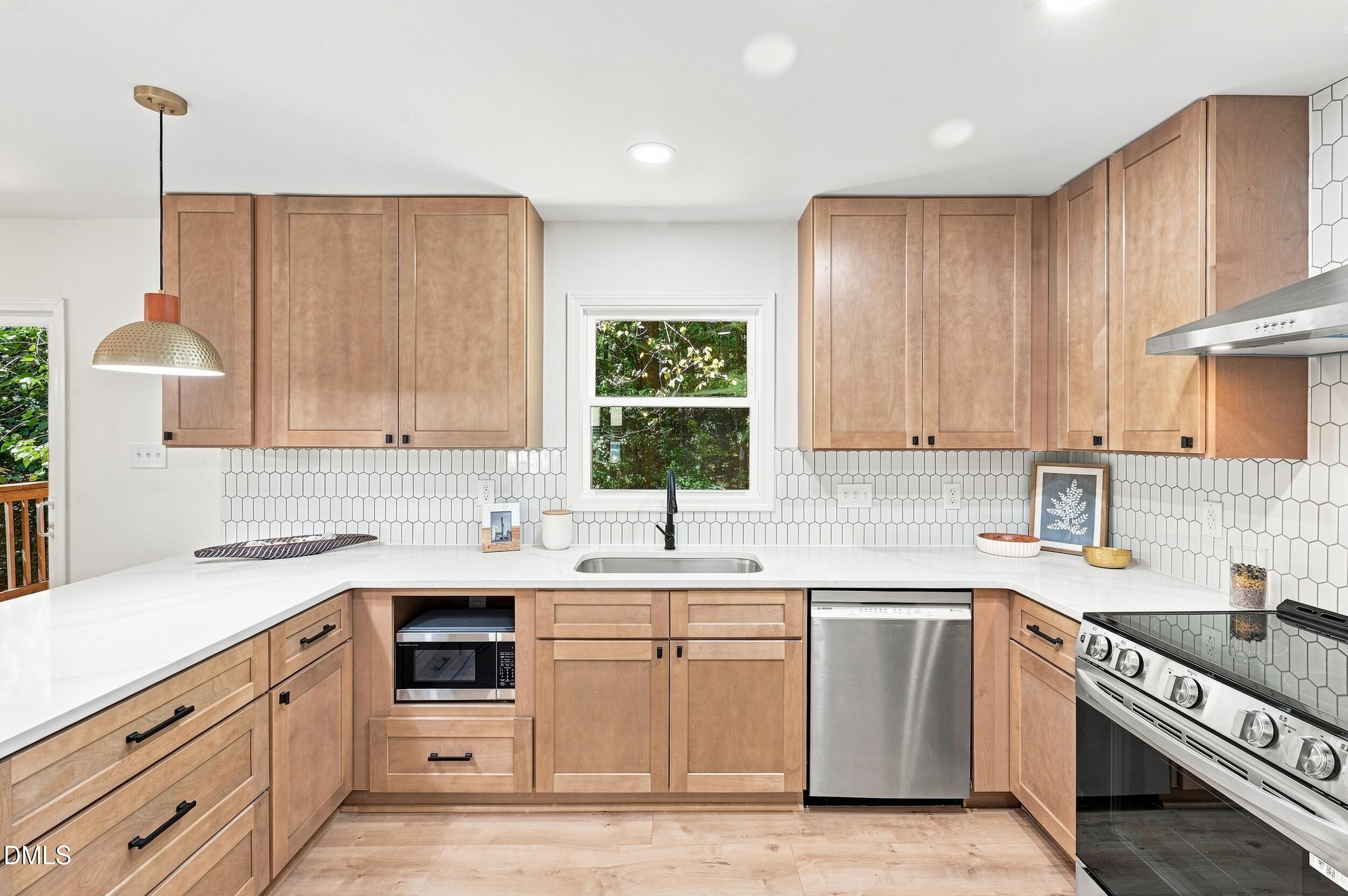 1712 Rosedale Avenue Property Photo 16