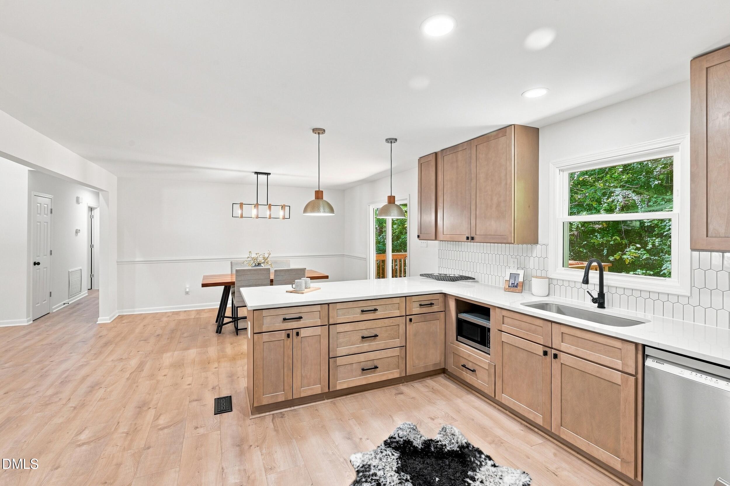 1712 Rosedale Avenue Property Photo 19