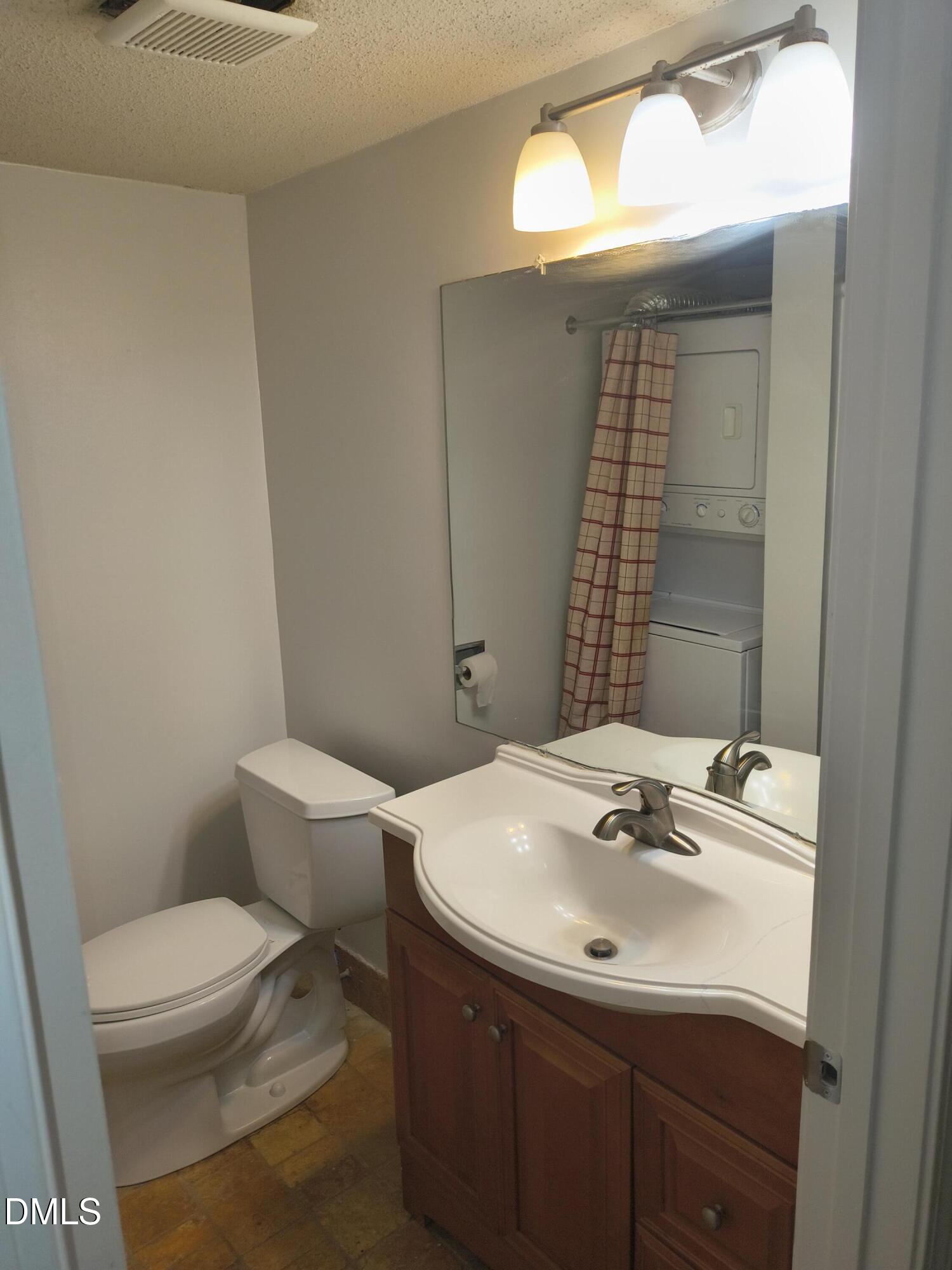 500 Umstead Drive A302 Property Photo 10