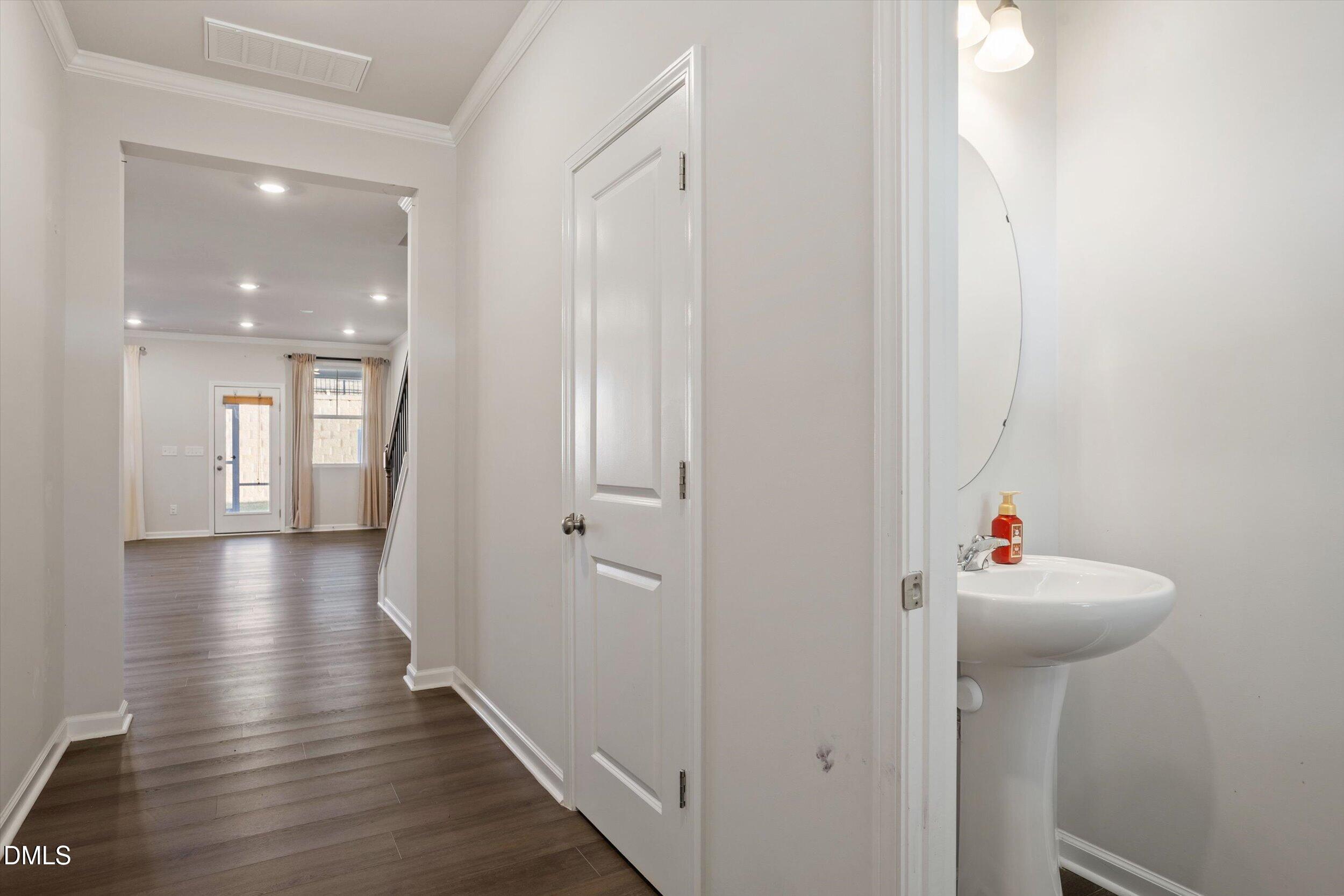 1203 Aberleigh Lane Property Photo 11